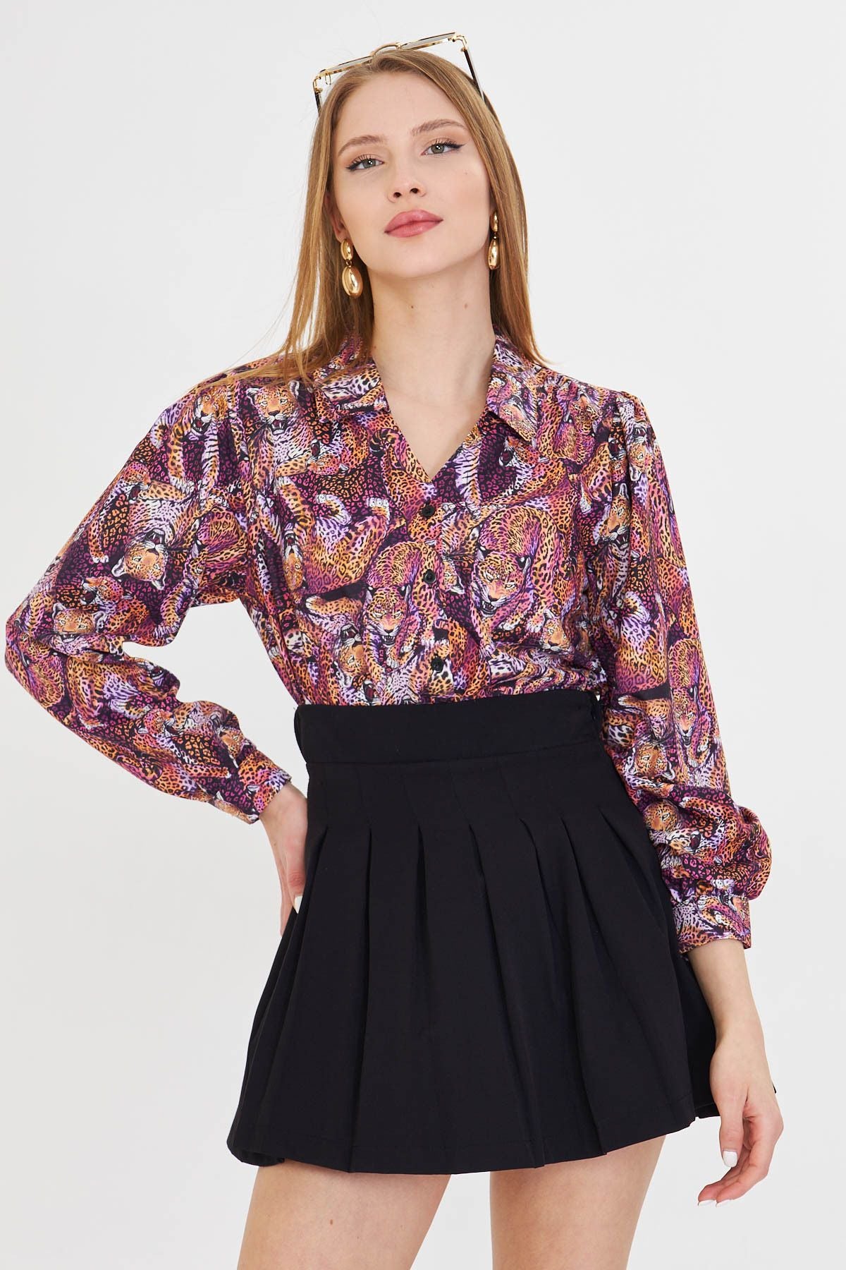 Female Purple V-Neck Balloon Arm Patterned Shirt ARM-25Y001016
