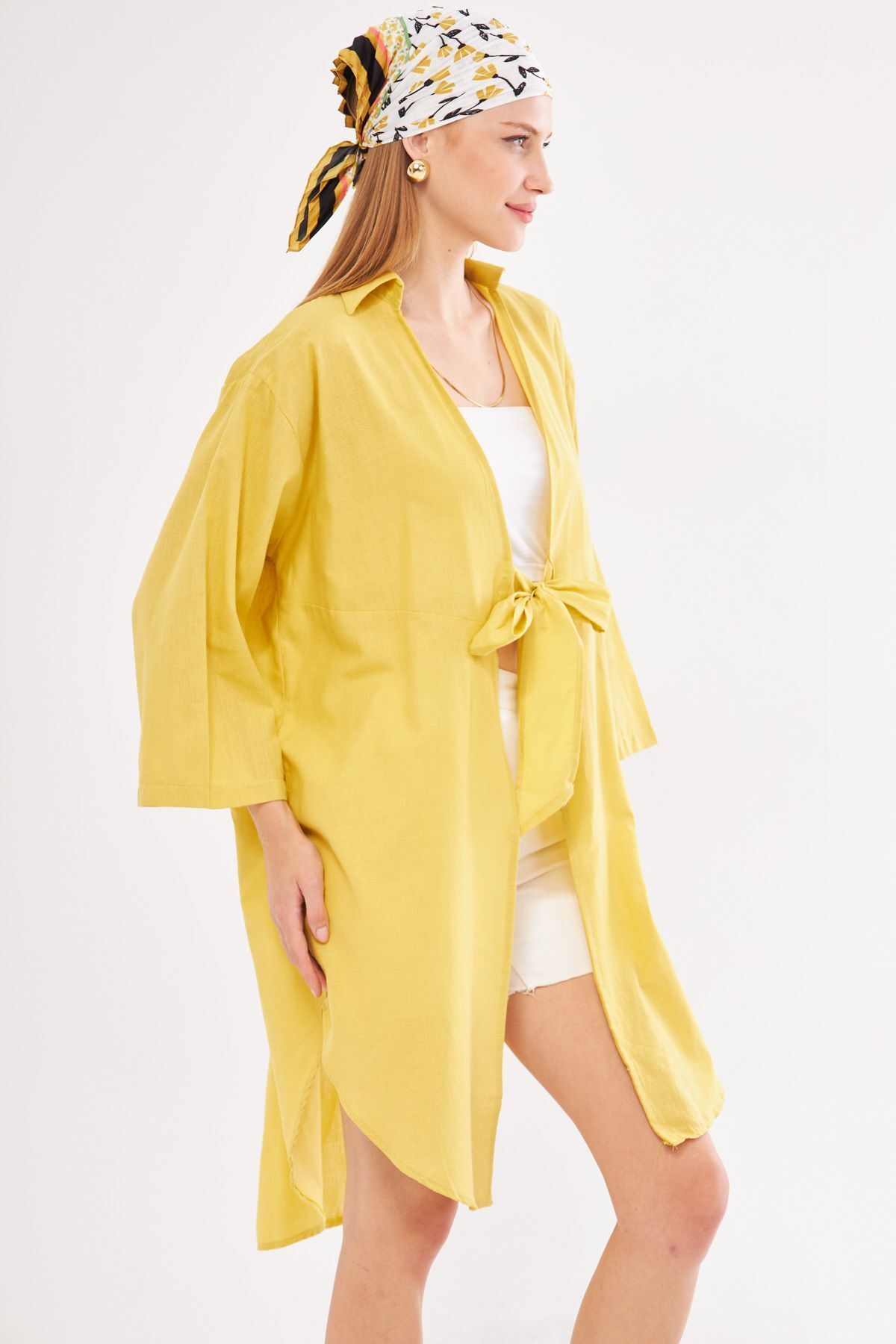 Female yellow front-binding thin linen fabric midi height kimono shirt ARM-24Y001081