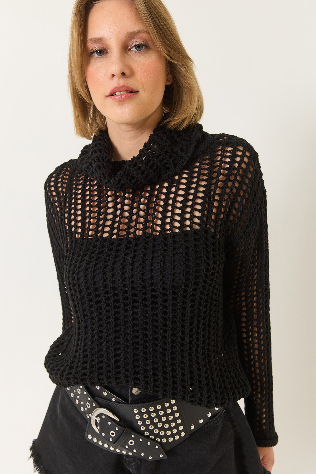 Women's Collared Oversize Long Sleeve Openwork Blouse 20251029