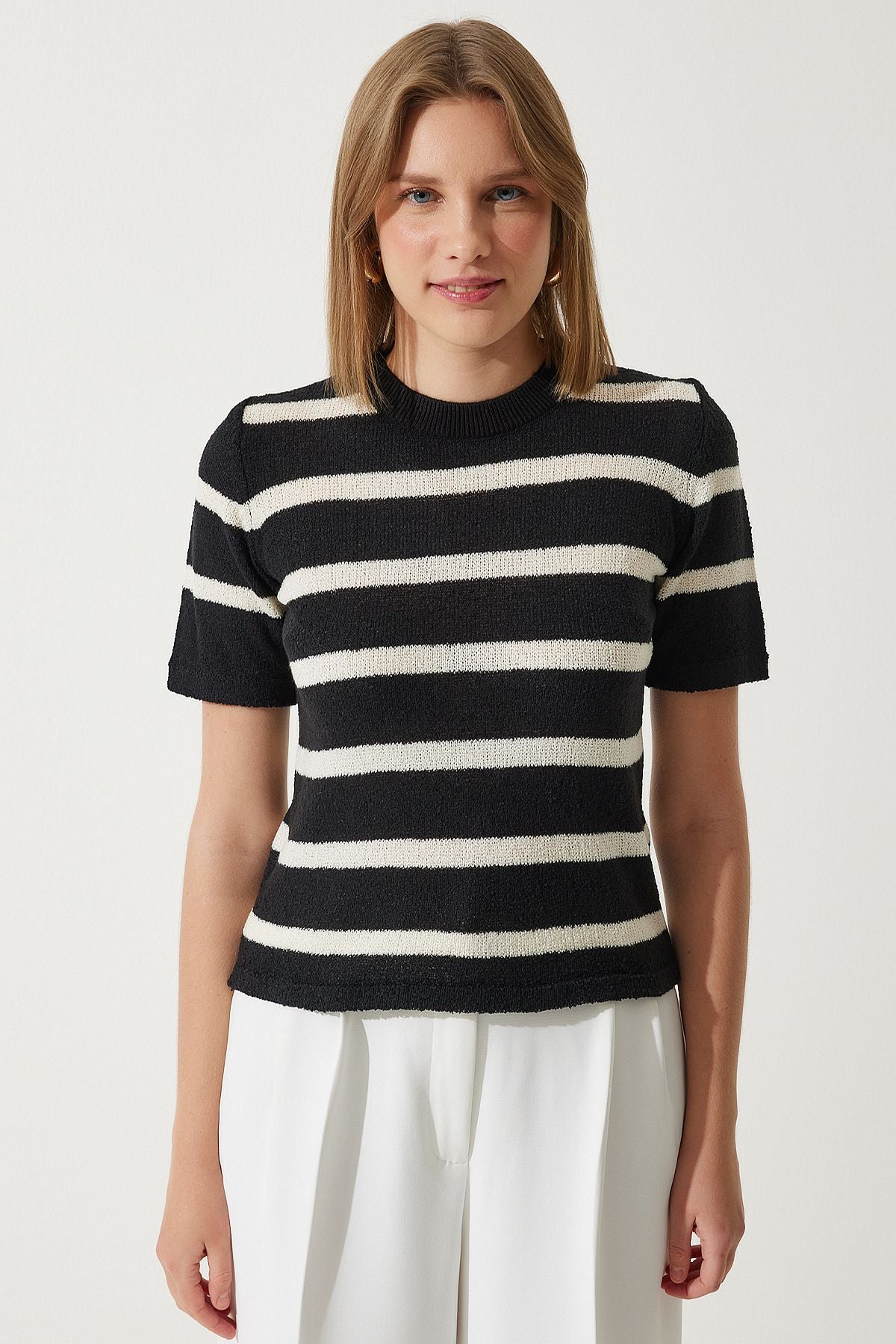 Female black contrast collar detailed summer knitwear blouse yy00208