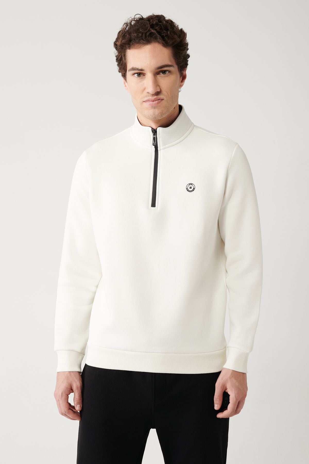 Men's white upright collar zipper with a bondon 3 IP Sweatshirt E001020