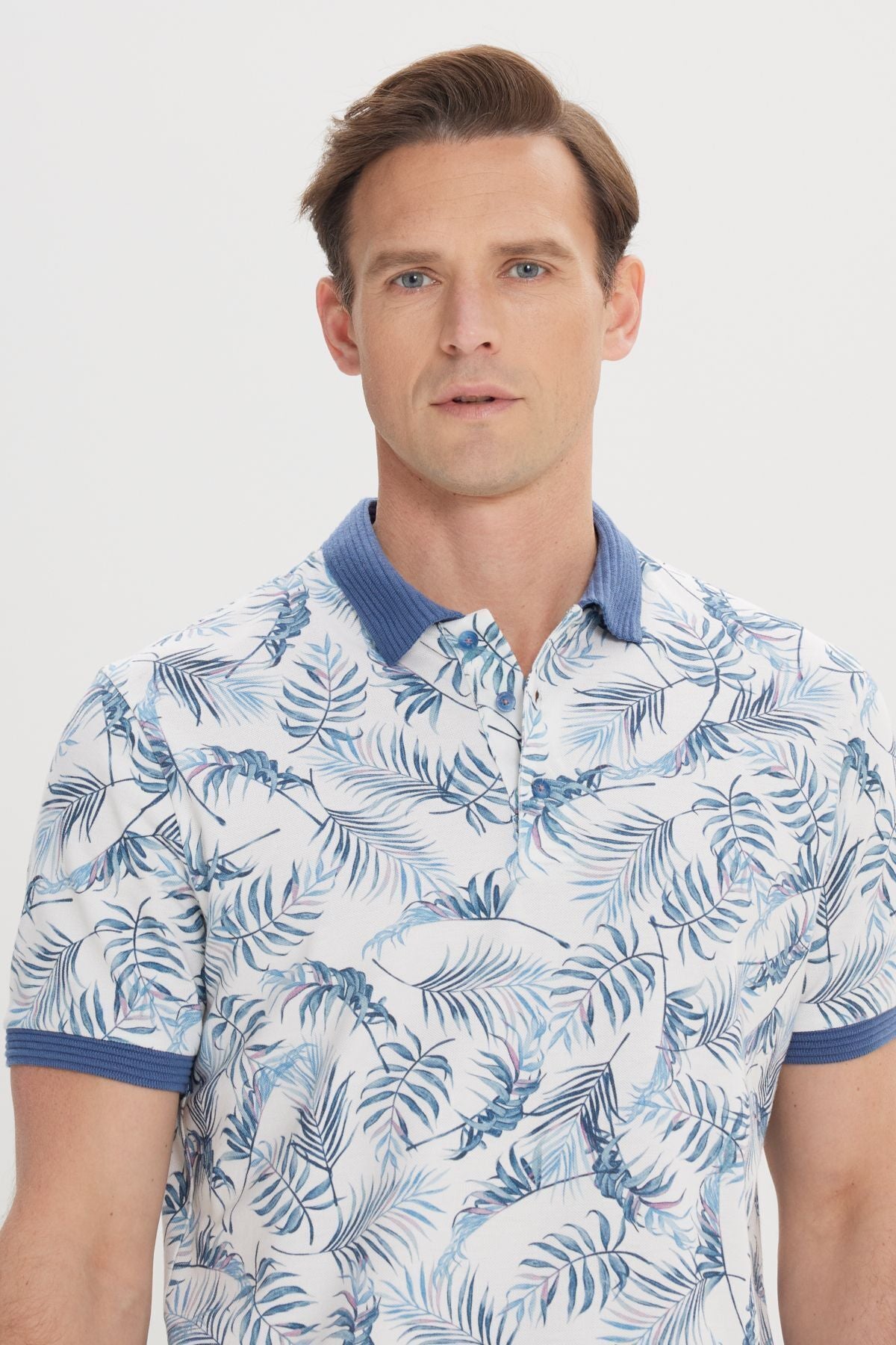 Men's White-Indigo Slim Fit Narrow Cut 100 %Cotton Printed Polo Yaka T-shirt