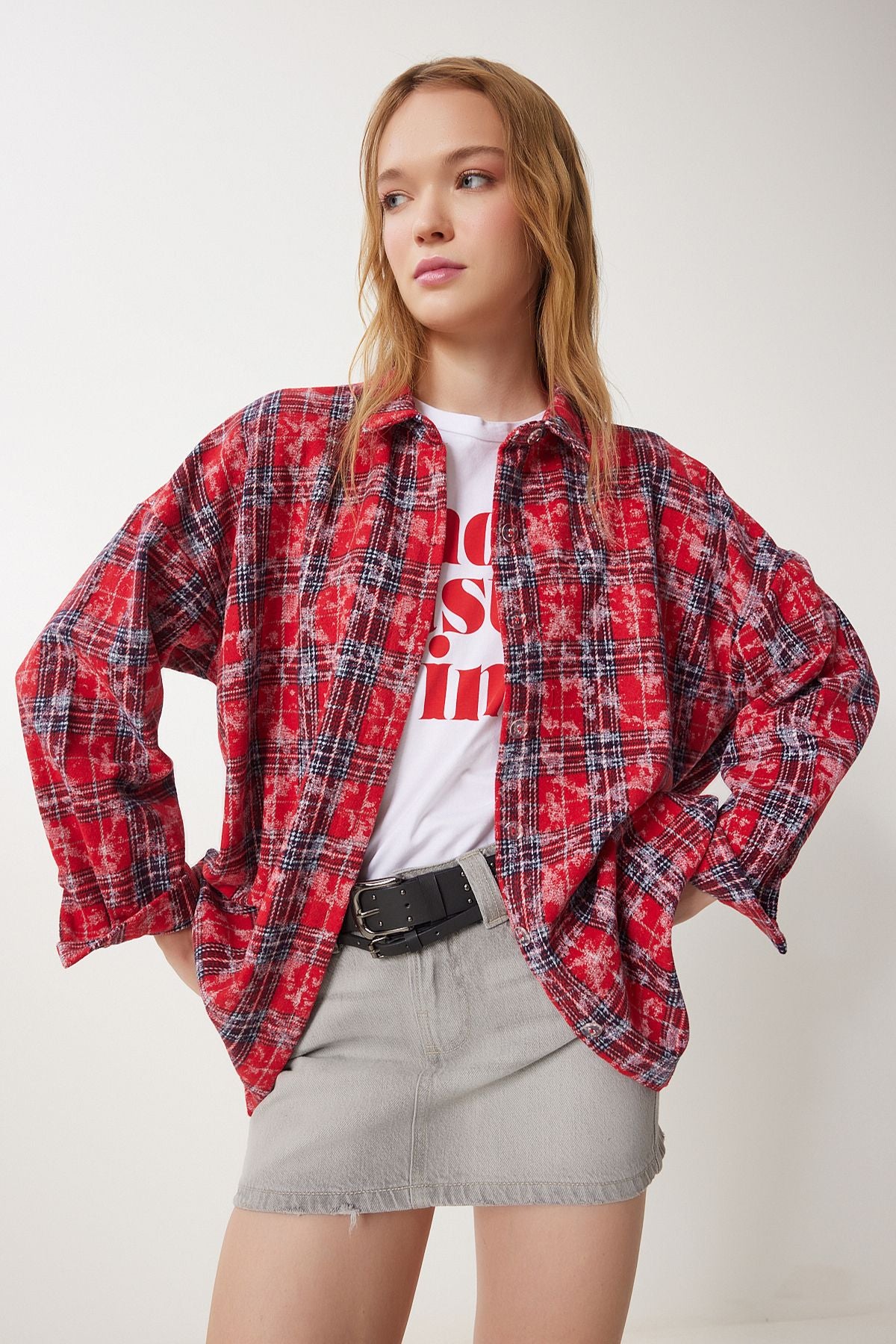 Woman Red Checkered Jacquard Woven Woven Shirt to00155