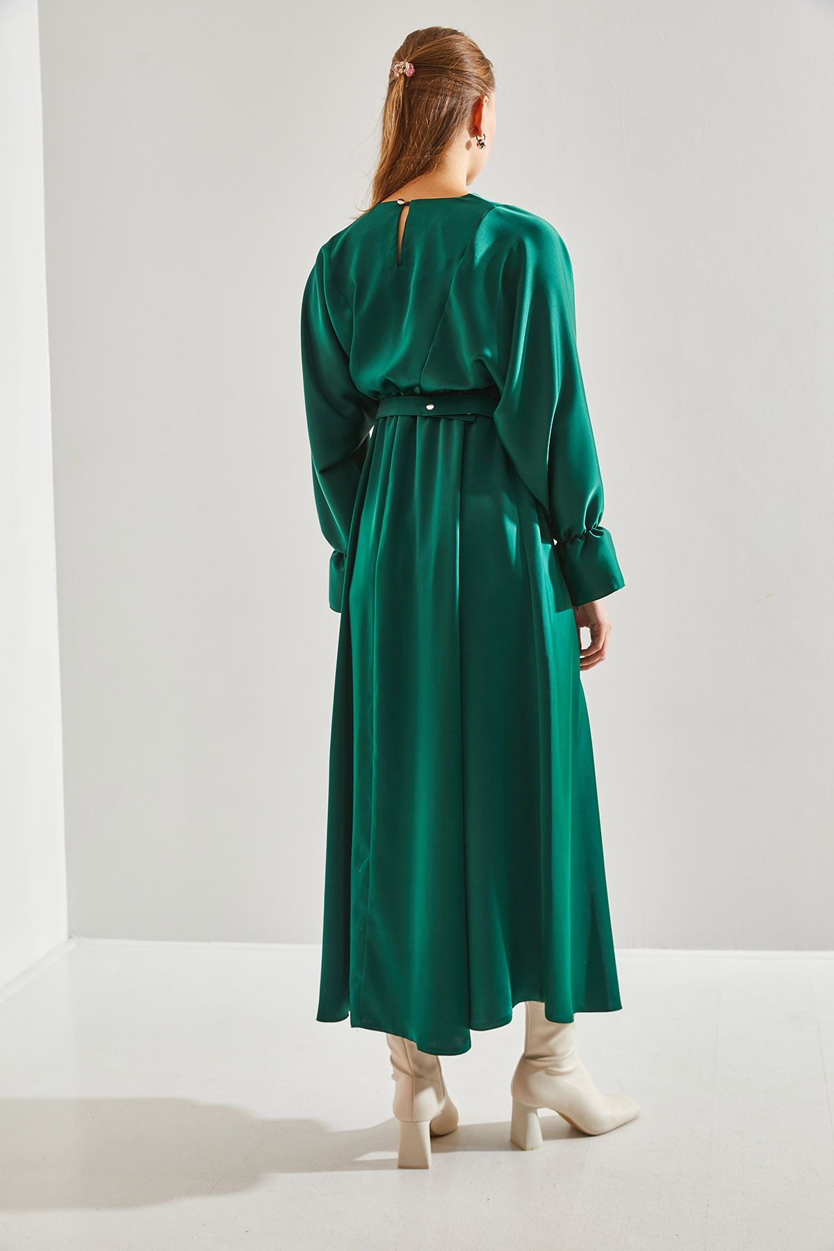Female Balloon Sleeve Satin Hijab Dress 60151013
