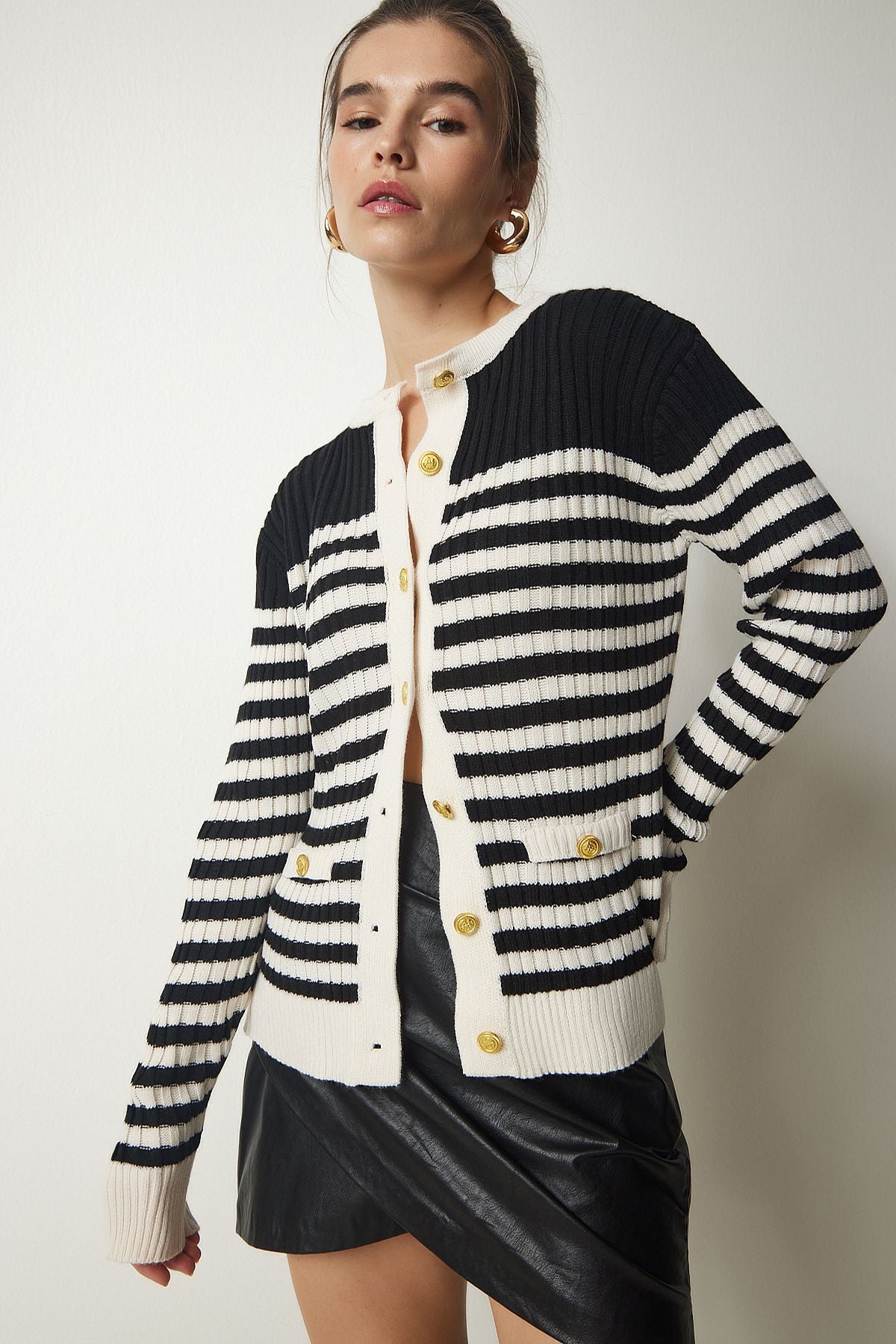 Female black cream metal button detailed knitwear cardigan BP00150