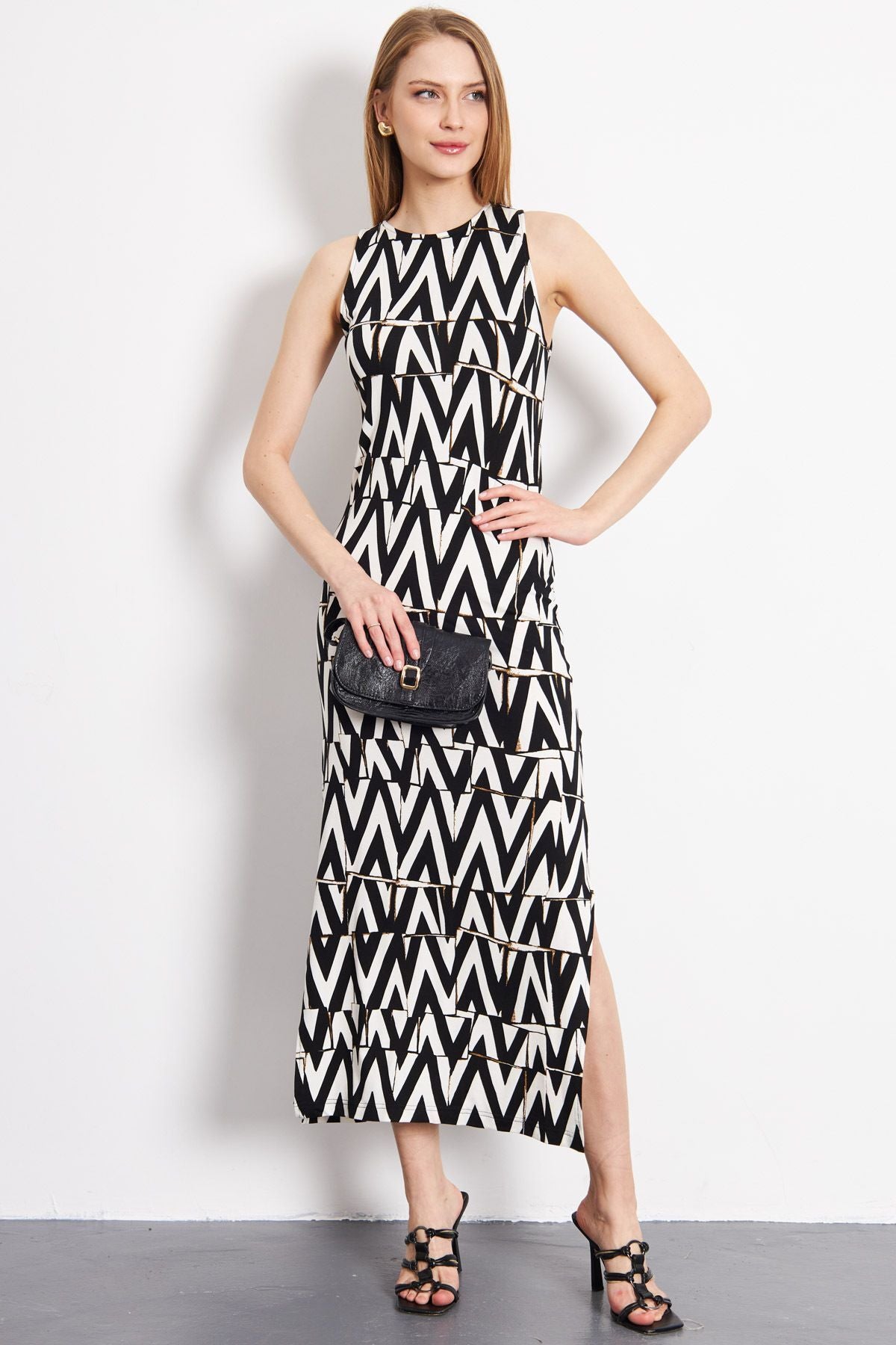 Woman White-Black Zero Neck Sleeveless Slip Long Dress ARM-23Y001090