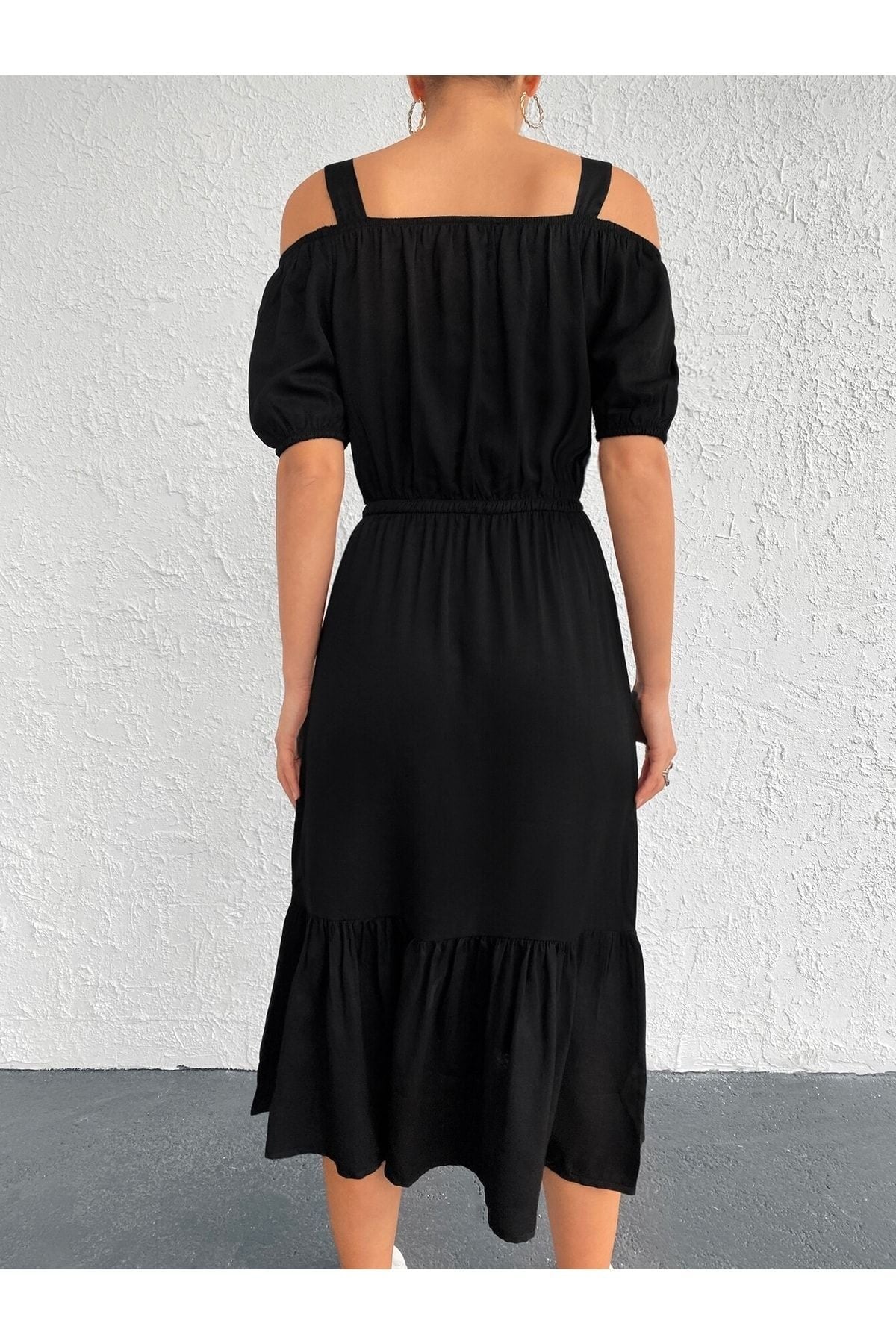 WOMEN BLACK WALL RUBLED HANDLED DRESS ARM-21K001214