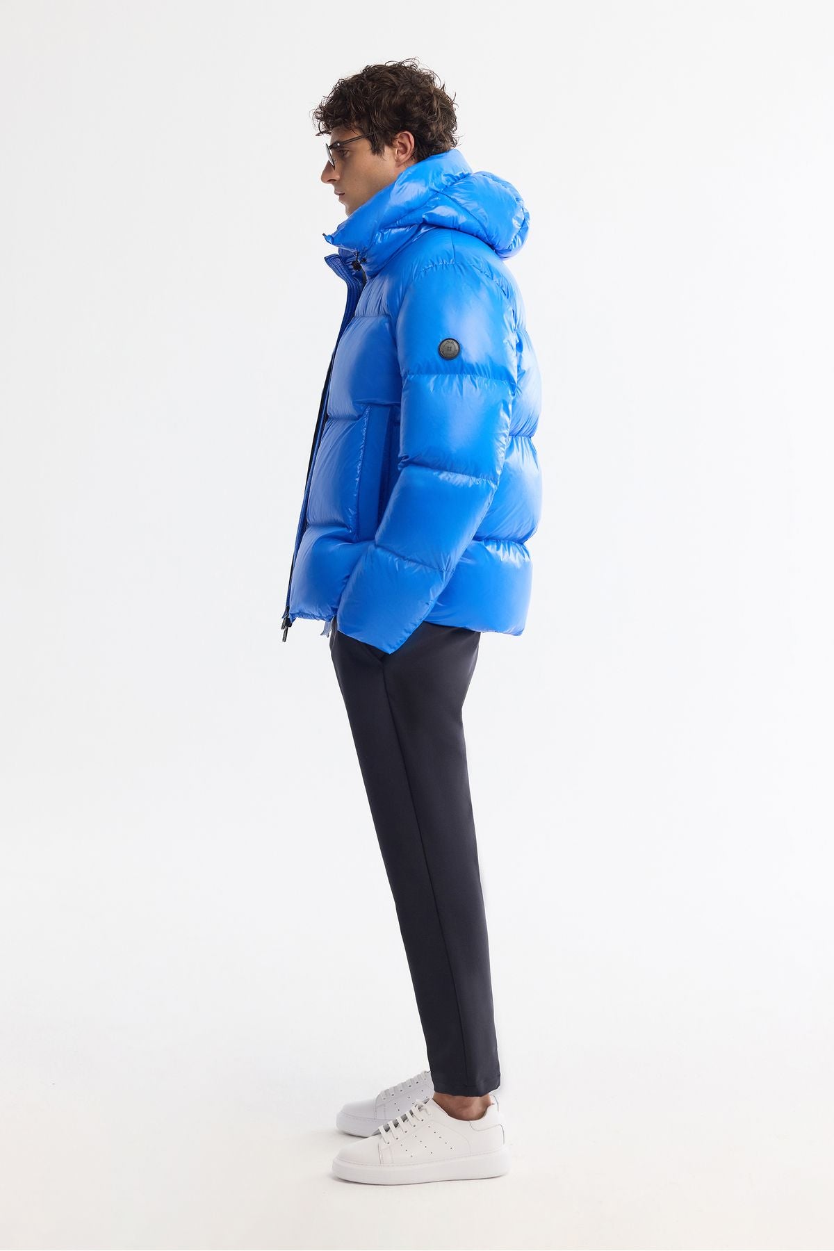 Male Saks Hooded Goose Feather Water Driving Windproof -20 degrees resistant inflatable coat A42y6182