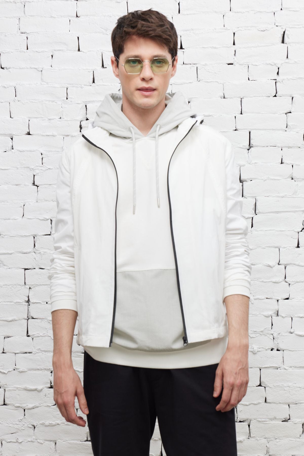 Men's White Standard Fit Normal Cutting Hooded Coat