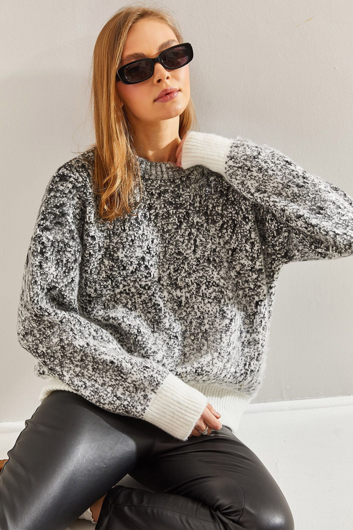 Female Pearl Stone Detail Knitwear Sweater