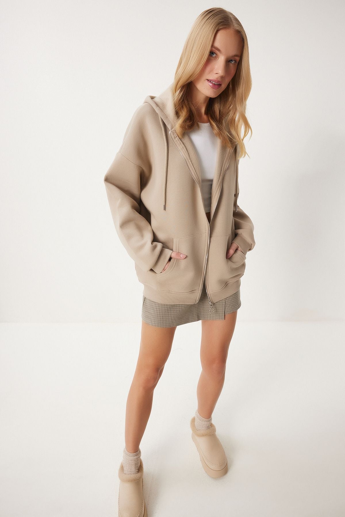 Female Beige Hooded Zipper Oversize Sweatshirt UB00124