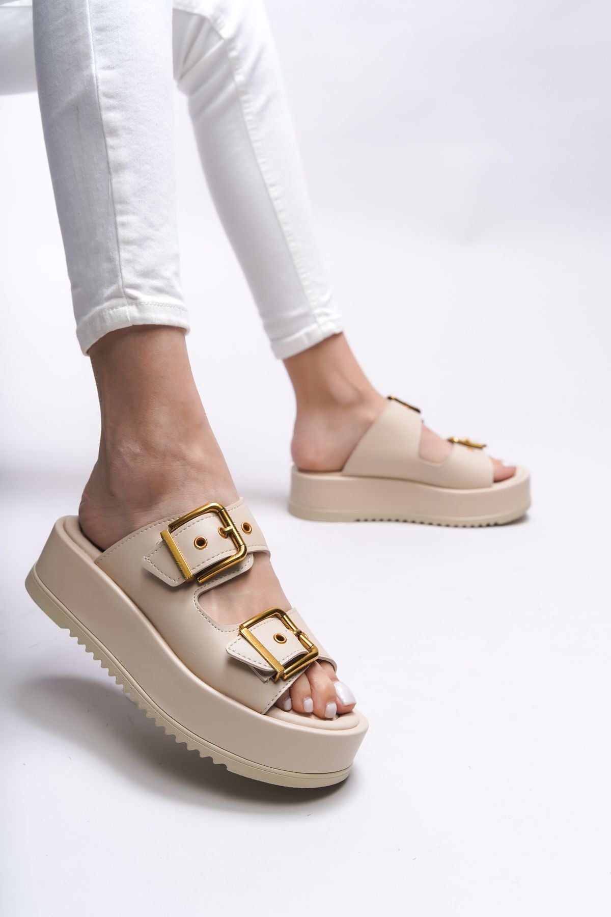 Winledha Woman Double Buckle Slipper 001278 beige skin