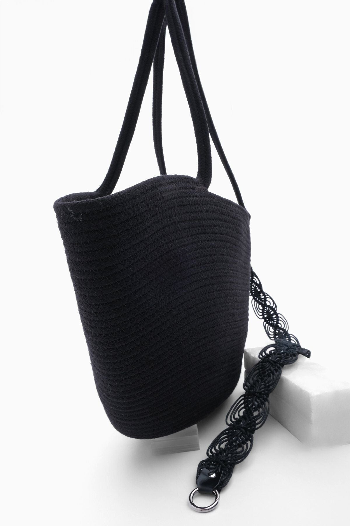 Woman HAND BRANCH SHOULDER BAG MERDE BLACK