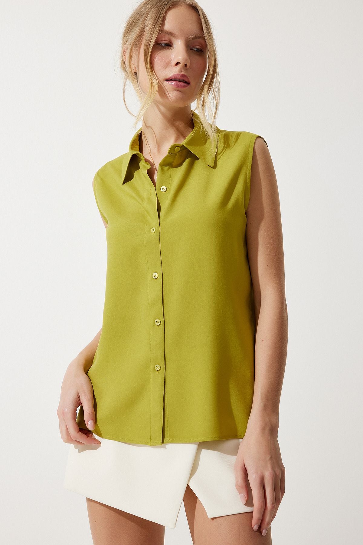 Female Fat Green Sleeveless viscose shirt to00129