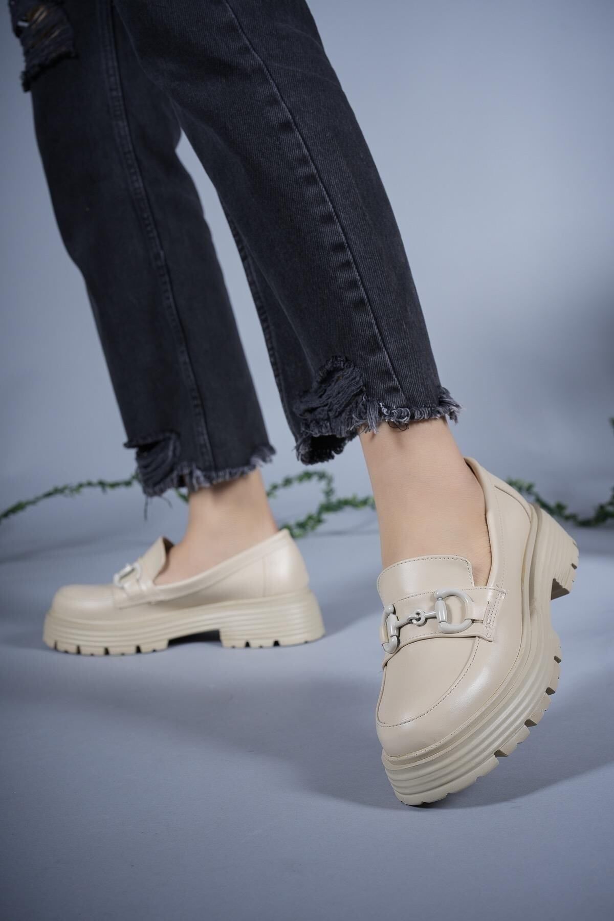 Woman Daily Loafer Shoes Skin From 0012910