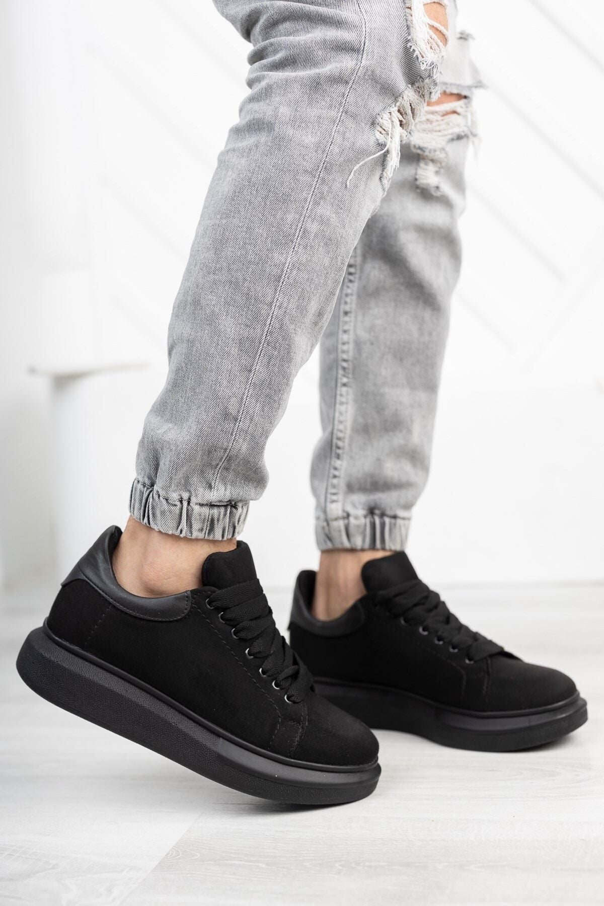 Suede black unisex sneaker 0012360