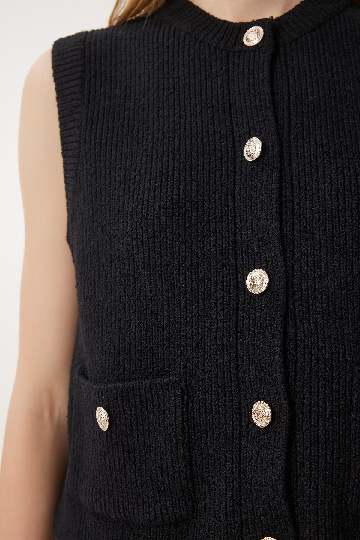 Women's Black Stylish button with knitwear vest ki00109