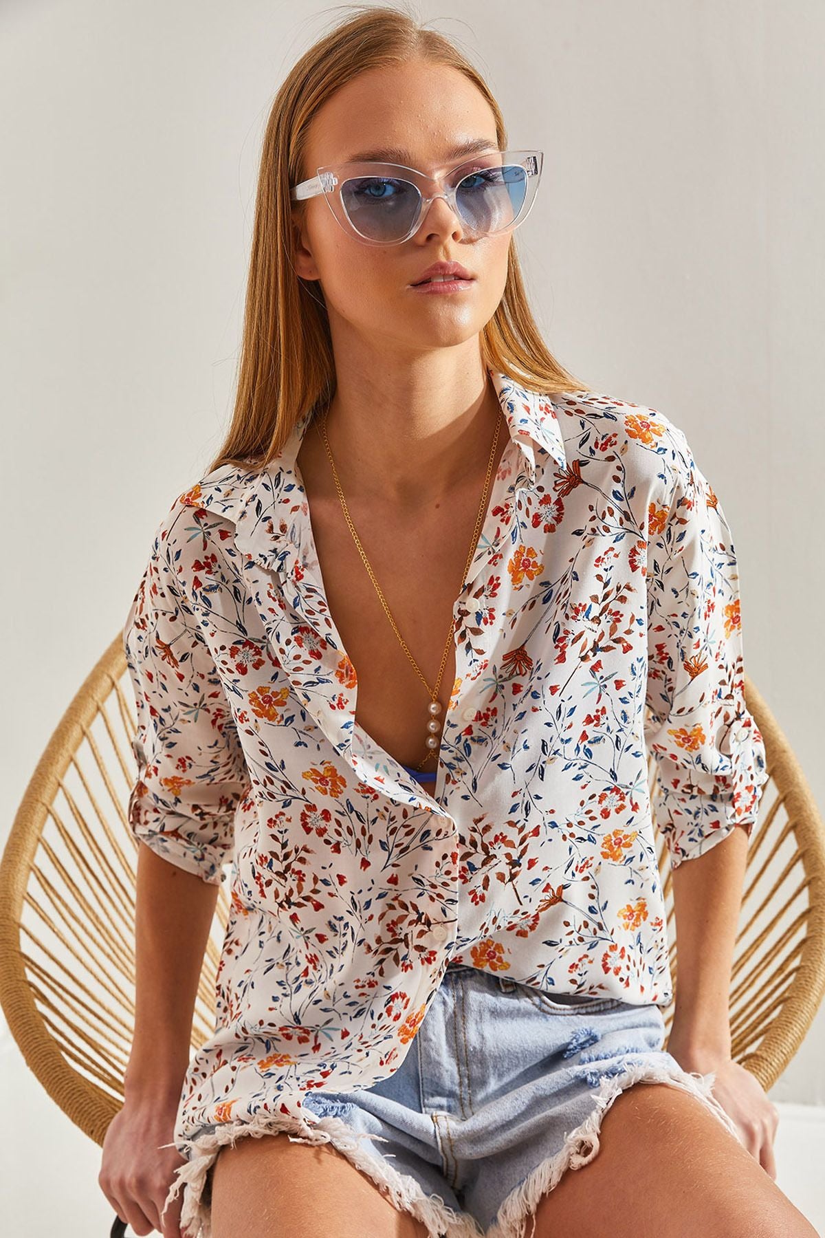Women's Arm Folding Flower Patterned Shirt 60101028