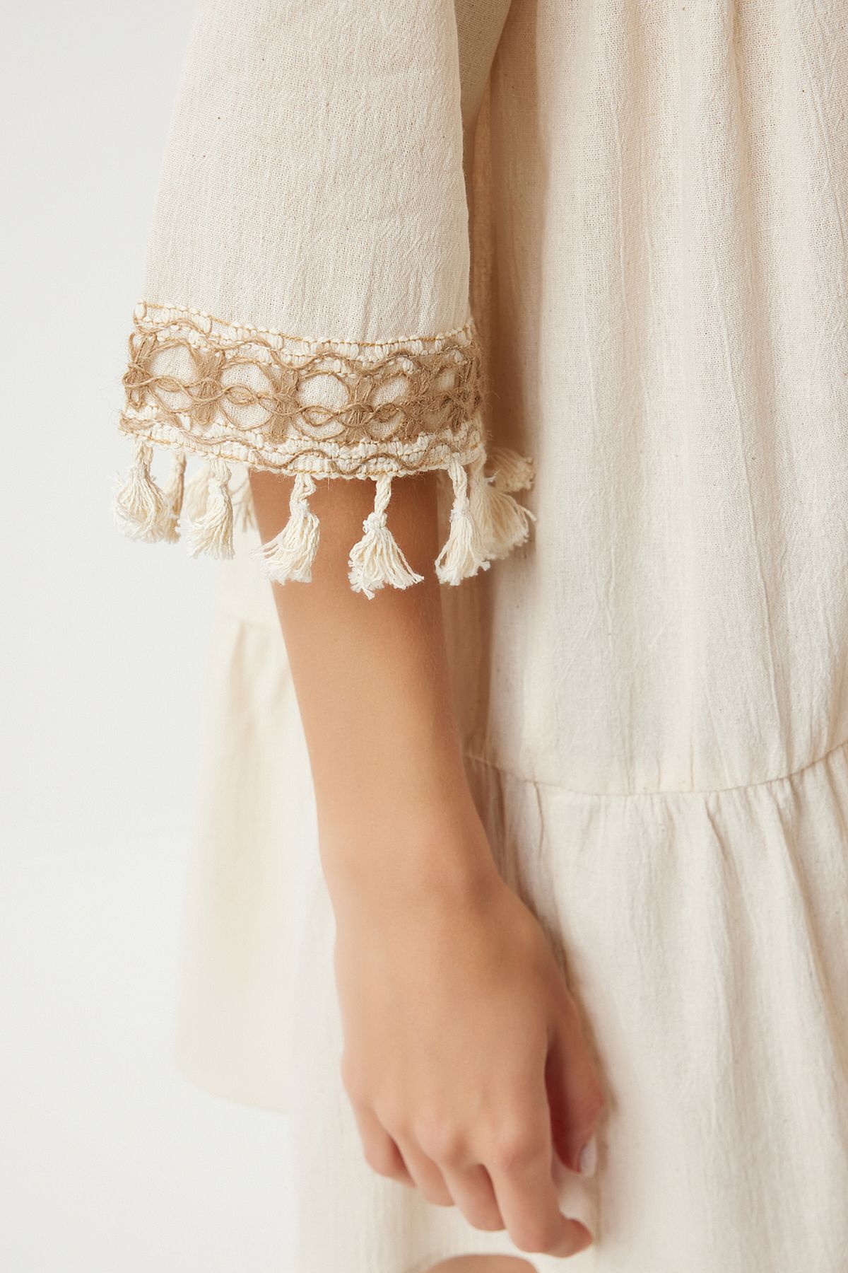 Women's cream v neck tassel detailed mini dress rv00194