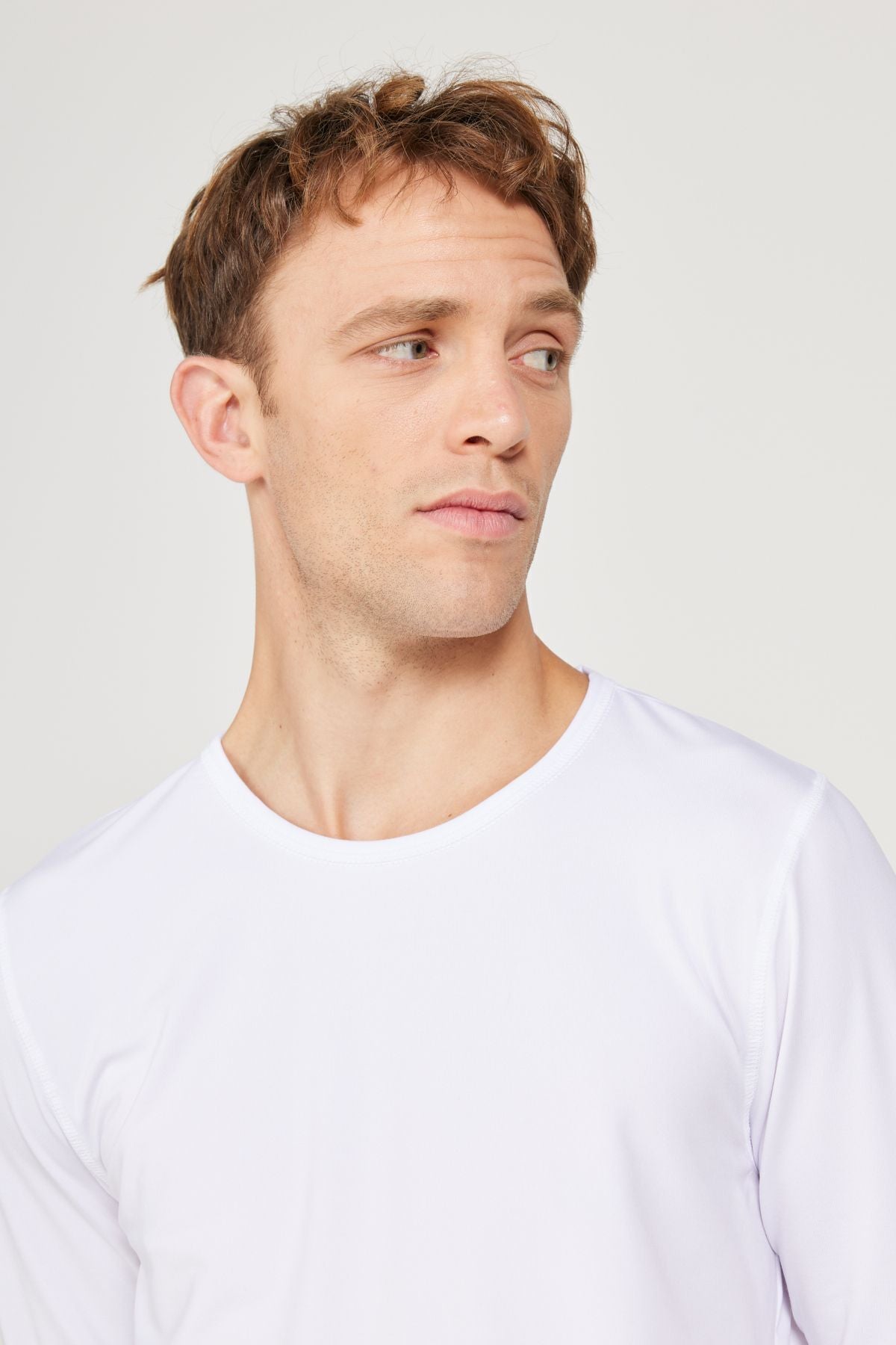 Men's heat, breathing thermal white standard fit fit normal cut flexible