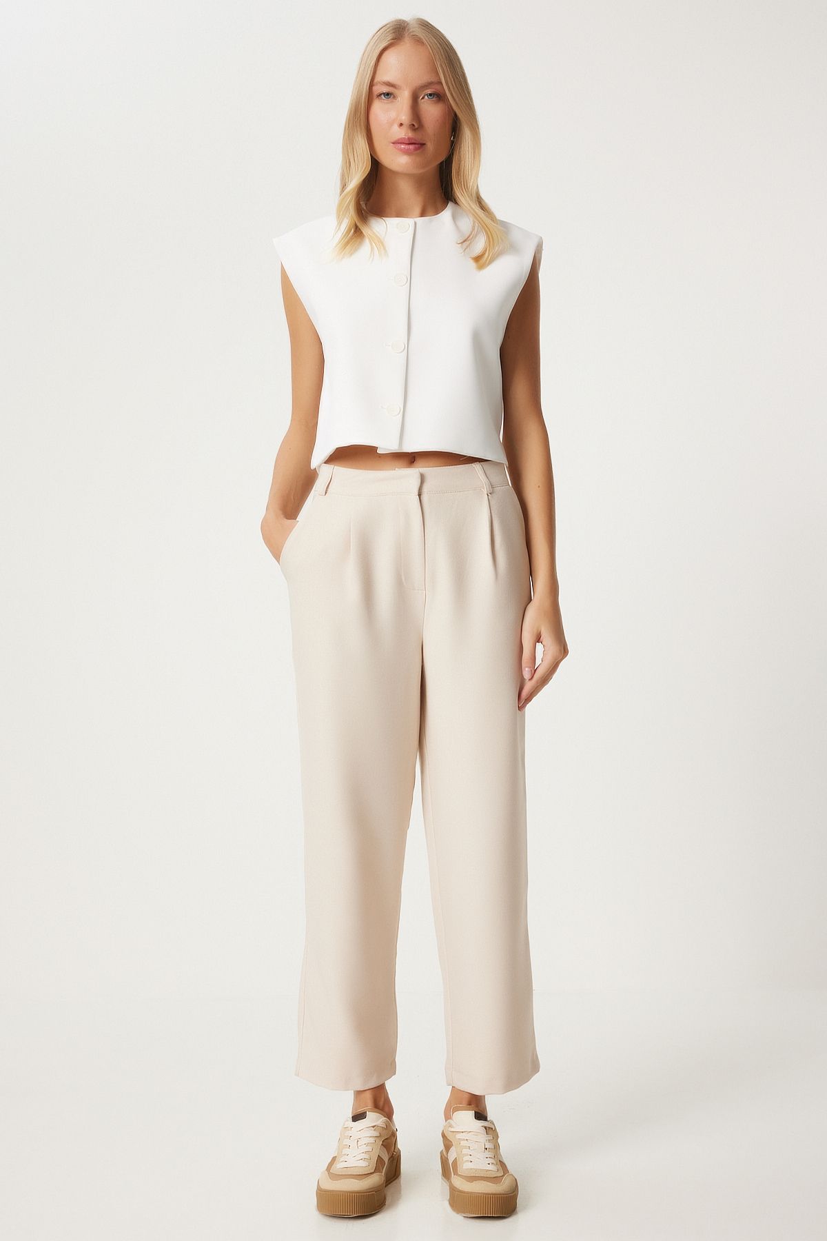 Women's cream pipe trousers FN03310