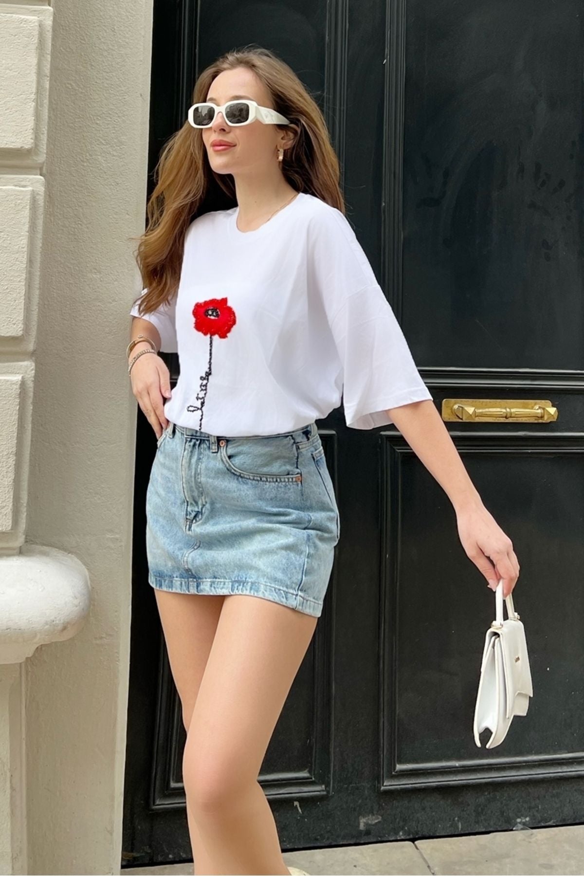 Female Bead Handcrafted Combed Combed Tshirt 60211012