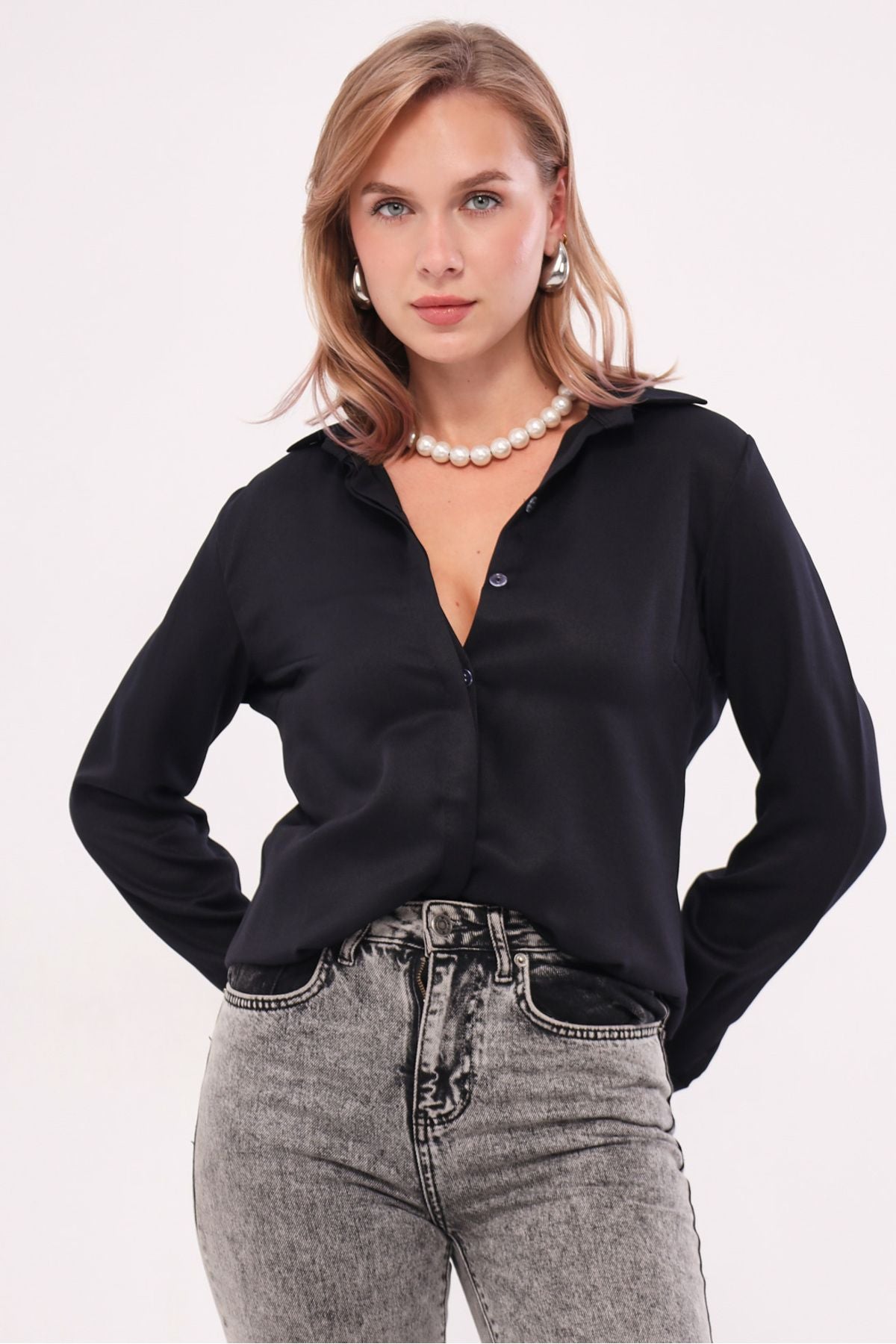 Female Black Tunic Shirt ARM-19Y001003