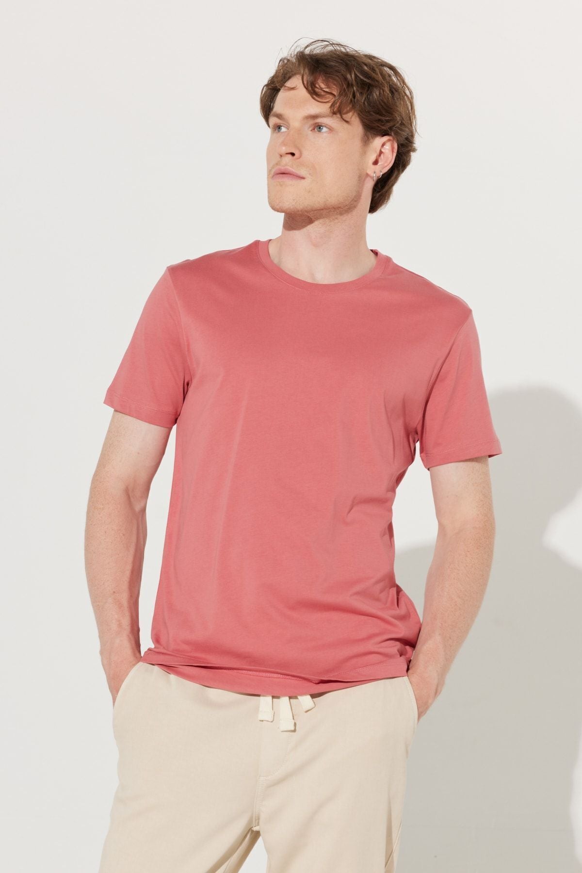Men's Tile Slim Fit Narrow Cut 100 %Cotton Bicycle Collar Basic T -shirt