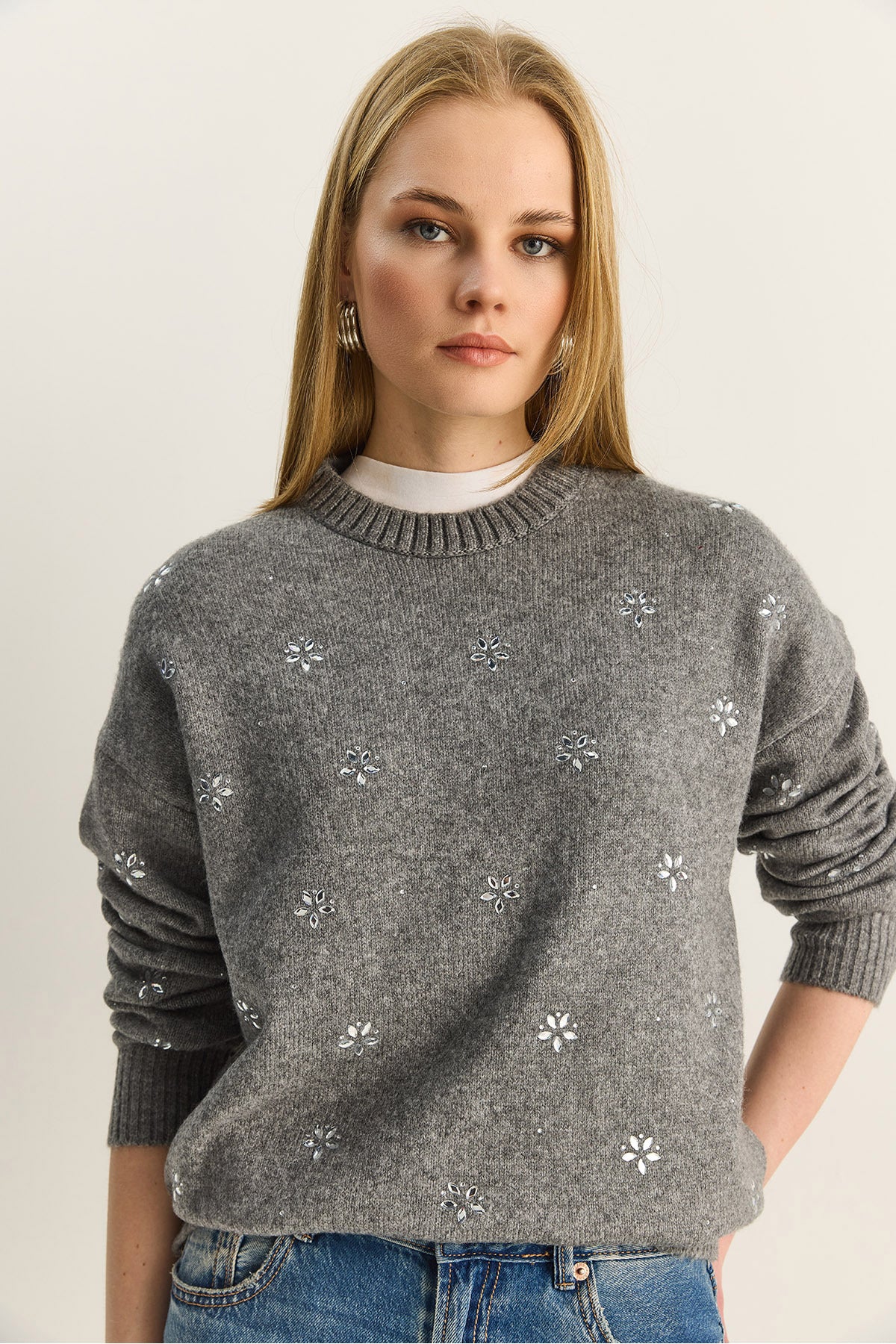 Women's Crystal Stone Detailed Knitwear Sweater TK251195 60283910