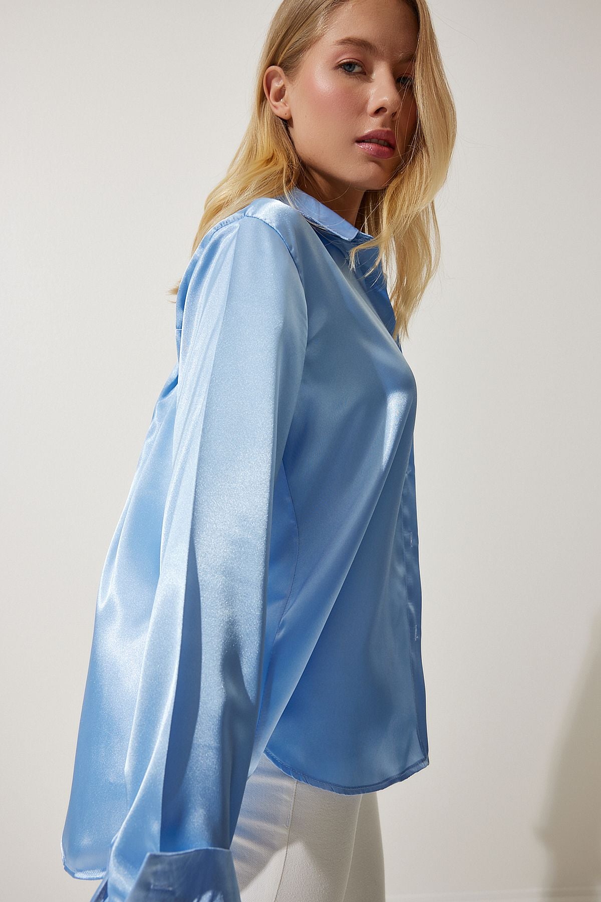 WOMEN SKY BLUE BLUE LIGHTED SATIN SOLUTION SHIRT DD00990