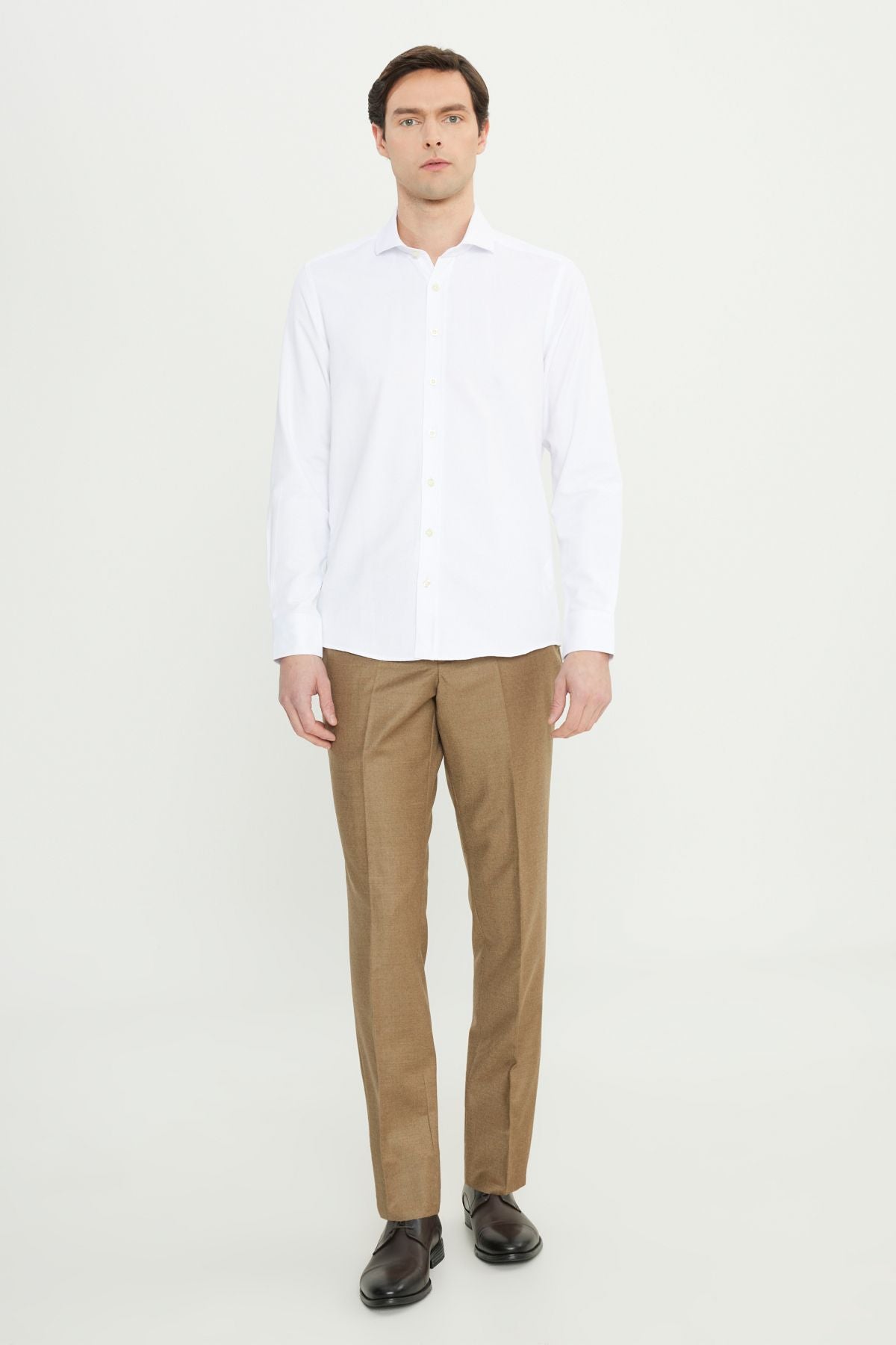 Men's white easy ironable slim fit narrow cutting Italian collar Amesty shirt