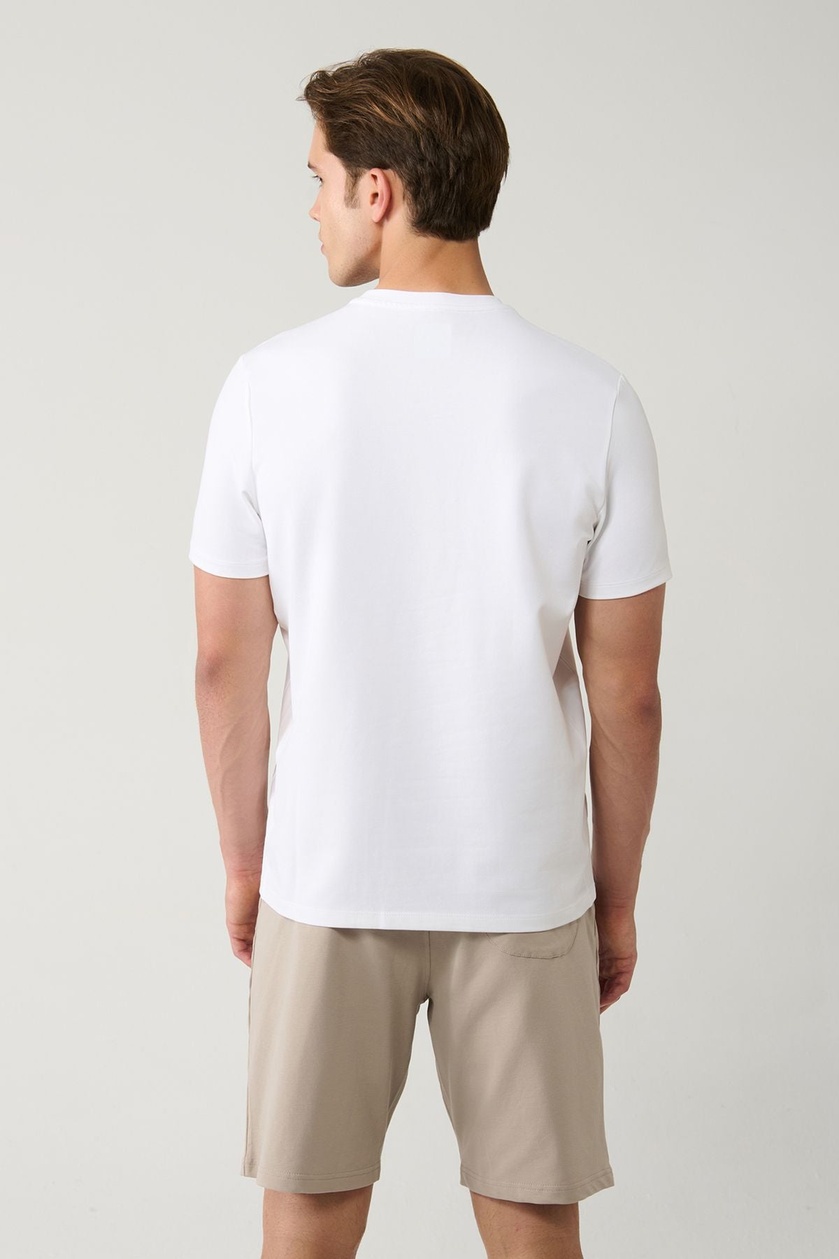Men's White Bicycle Collar Printed T-Shirt A31y1095