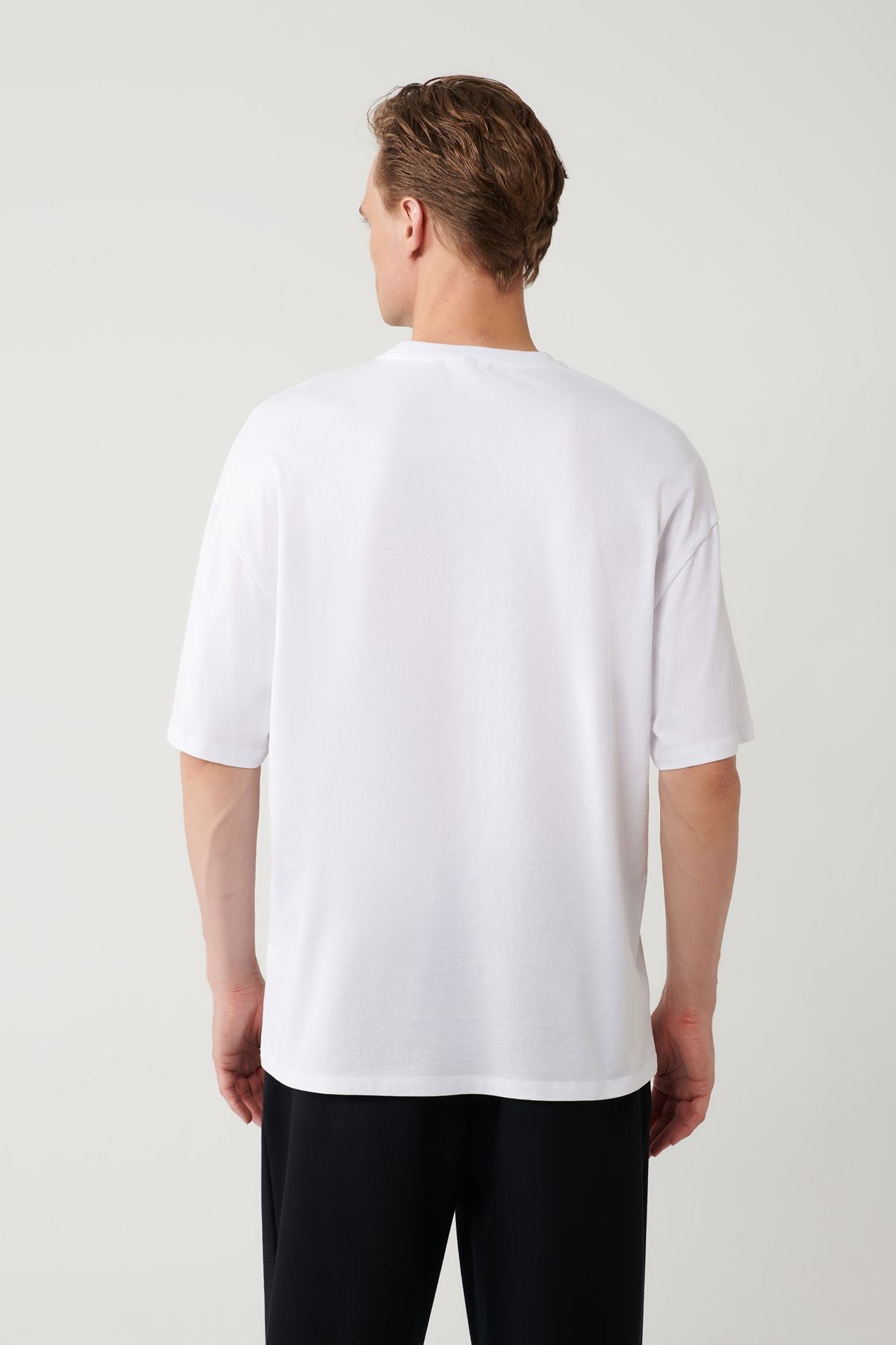Men's White 100 %Cotton Bicycle Collar Printed T-Shirt A41y1157
