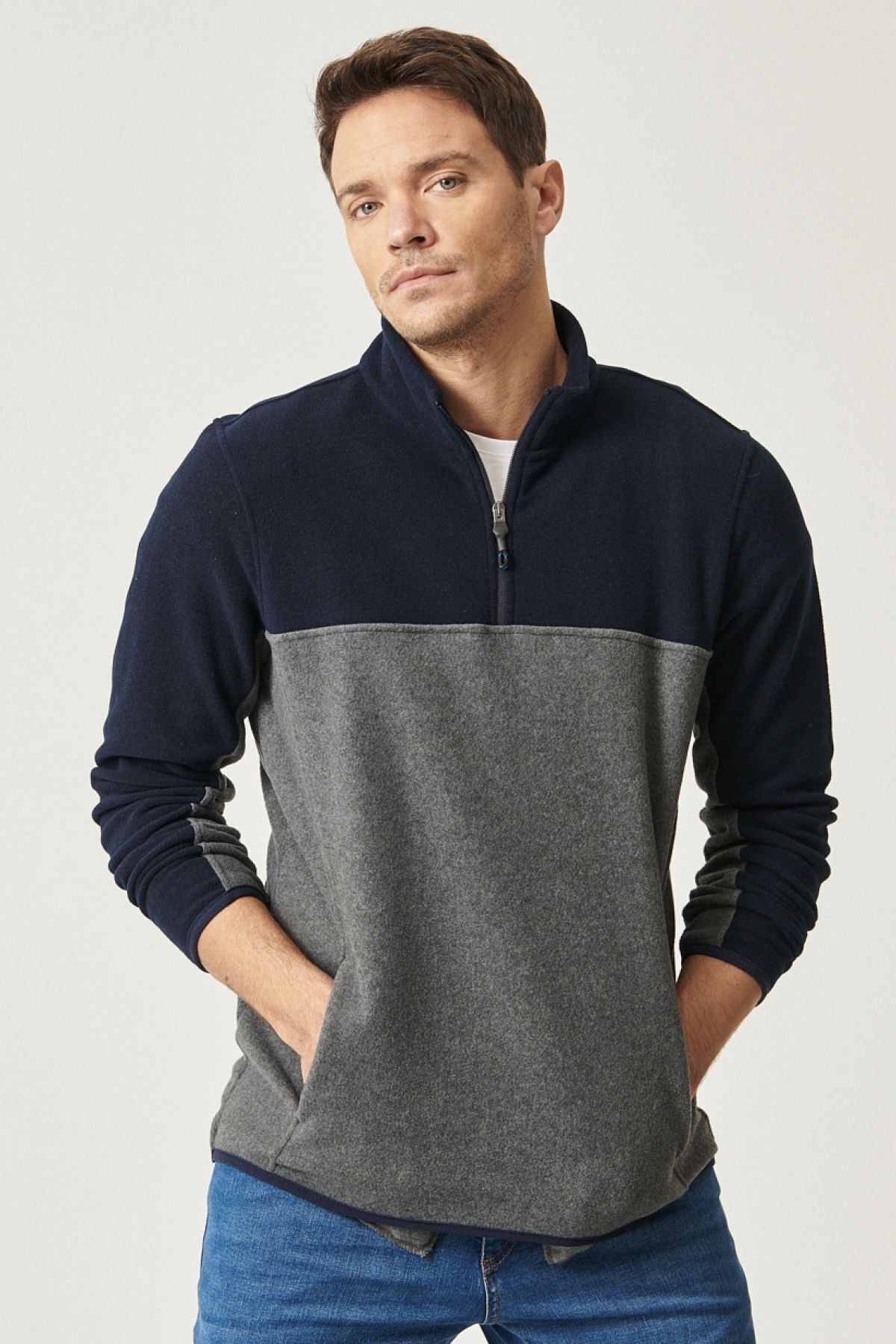 Men's Navy Blue-Antrasite Standard Fit Normal Cut Daily Casual Double Color Fleece Sport Sweatshirt