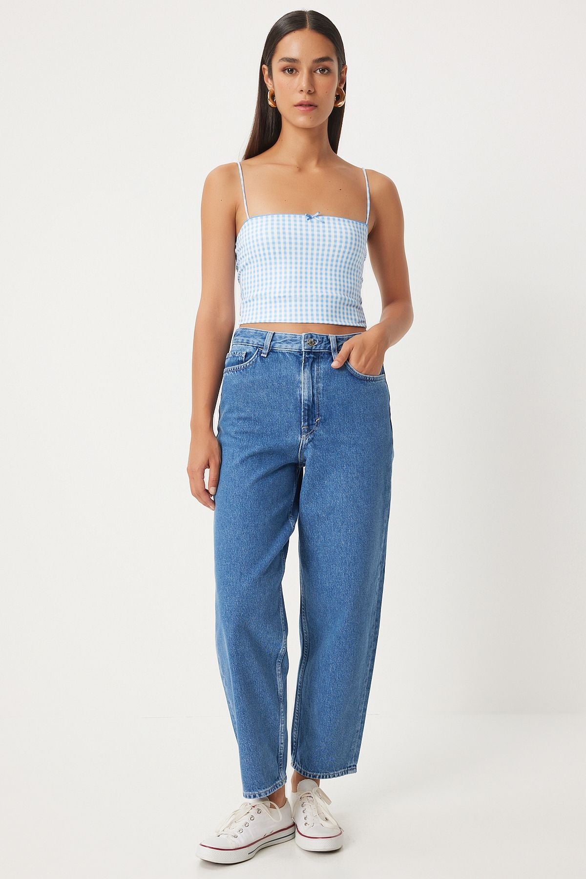 Female Middle Blue Washing Balloon Jean UT00020