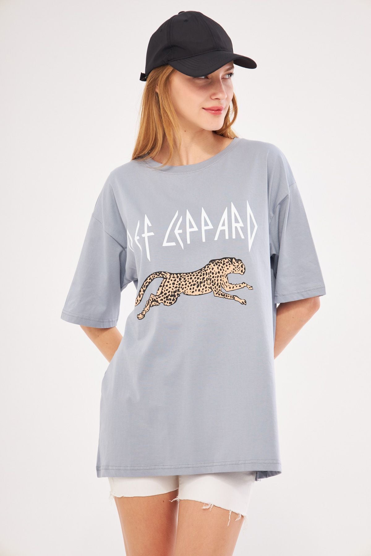 Women's gray front leopard printed overwheel t-shirt ARM-24Y024022