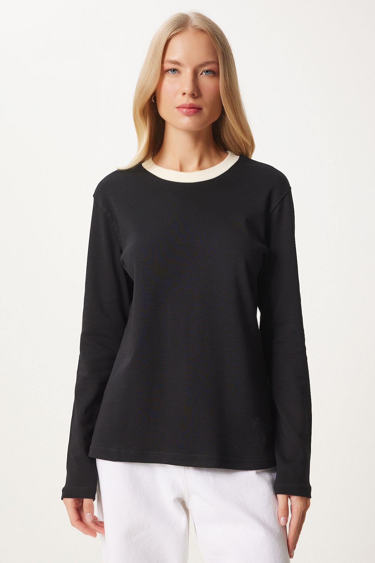 Female black contrast color collar cotton knitted basic blouse NJ00157