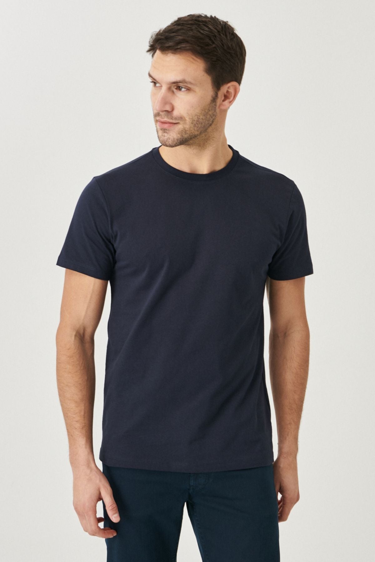 Men's navy blue 100 %cotton slim fit narrow cut bicycle collar Basic T -shirt