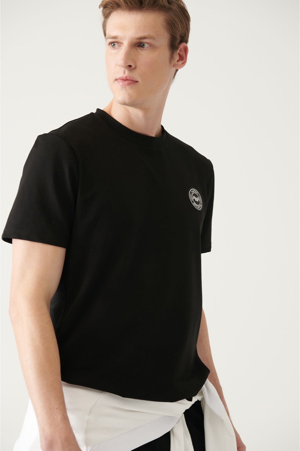 Men's Black Bicycle Collar Printed Cotton T-Shirt A31y1006