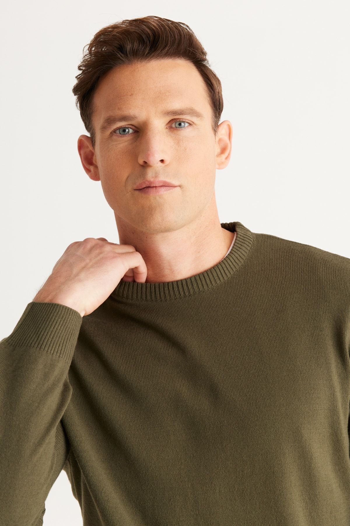 Men's Khaki Flashing Anti-Pilling Standard Fit Normal Normal Cut Bicycle Biller Knitwear Sweater