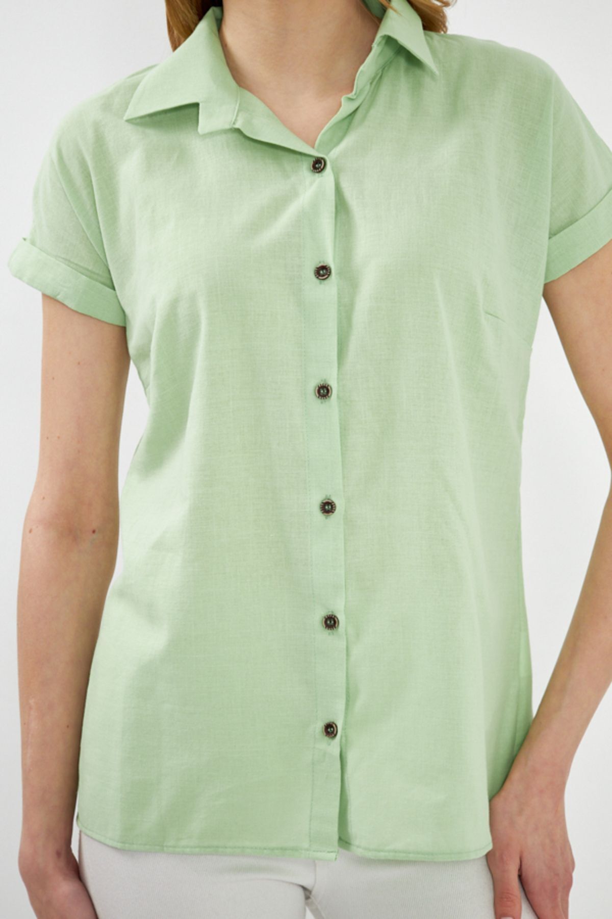 Woman Light Green Short Sleeve Linen Shirt ARM-24Y001038