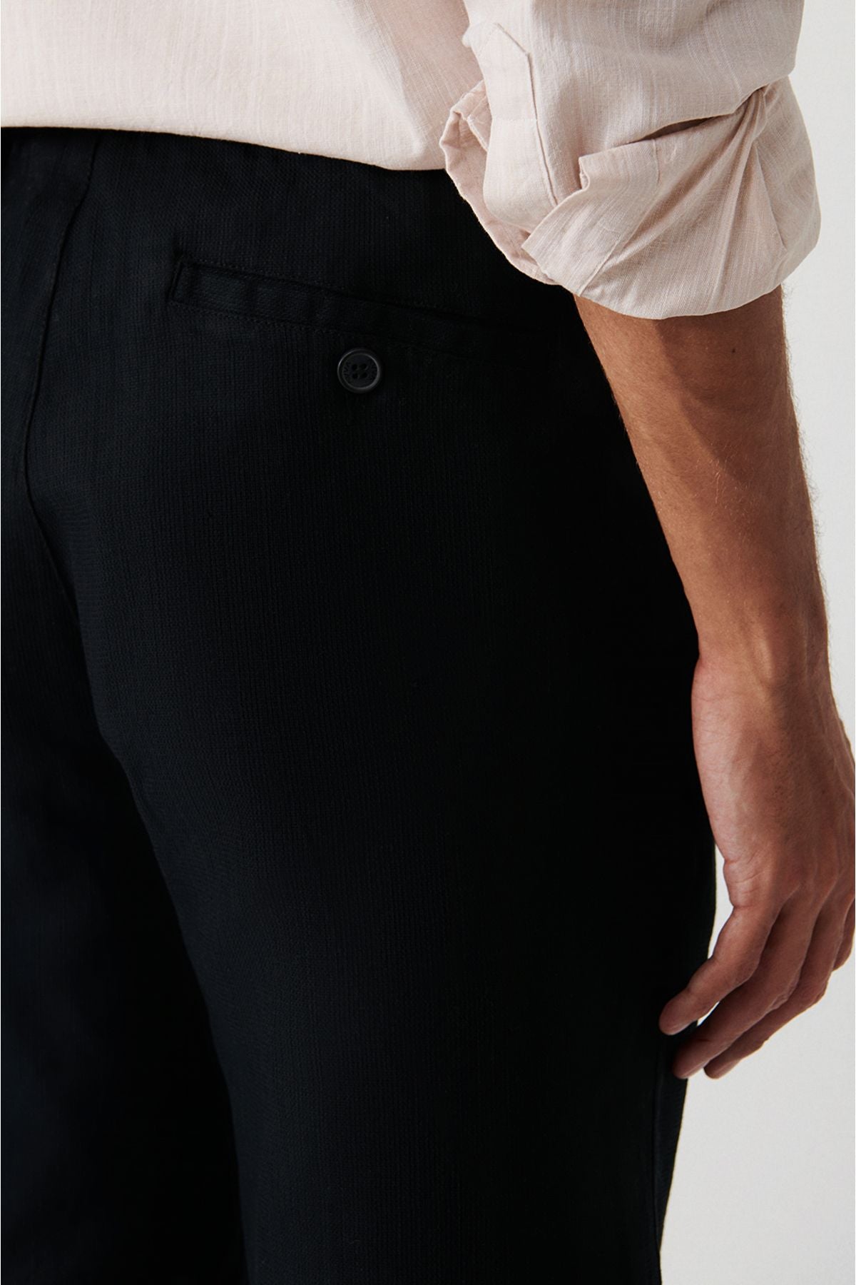 Men's black 100 %cotton side pocket waist waist linen textured shorts E003603