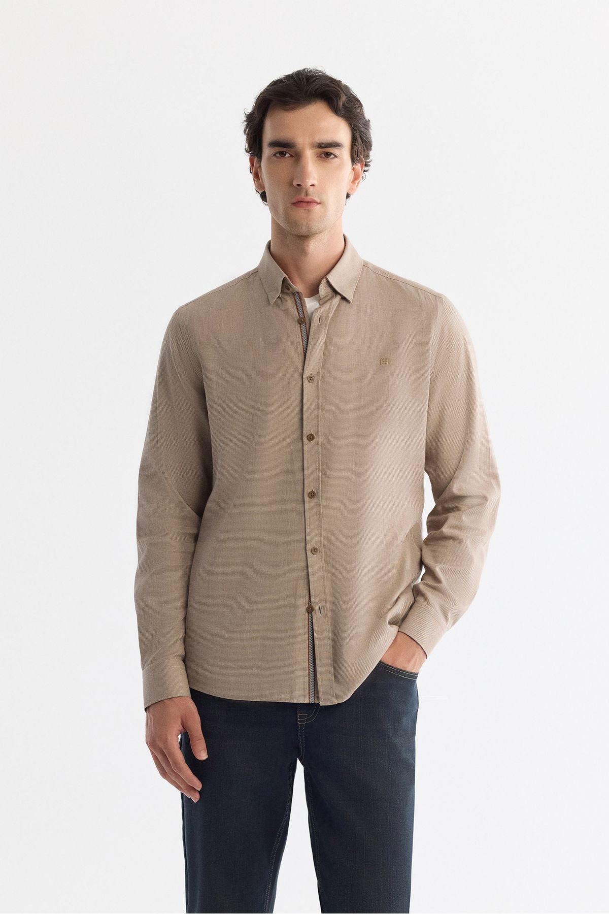Men's beige button collar 100 %cotton patterned shirt A42Y2049