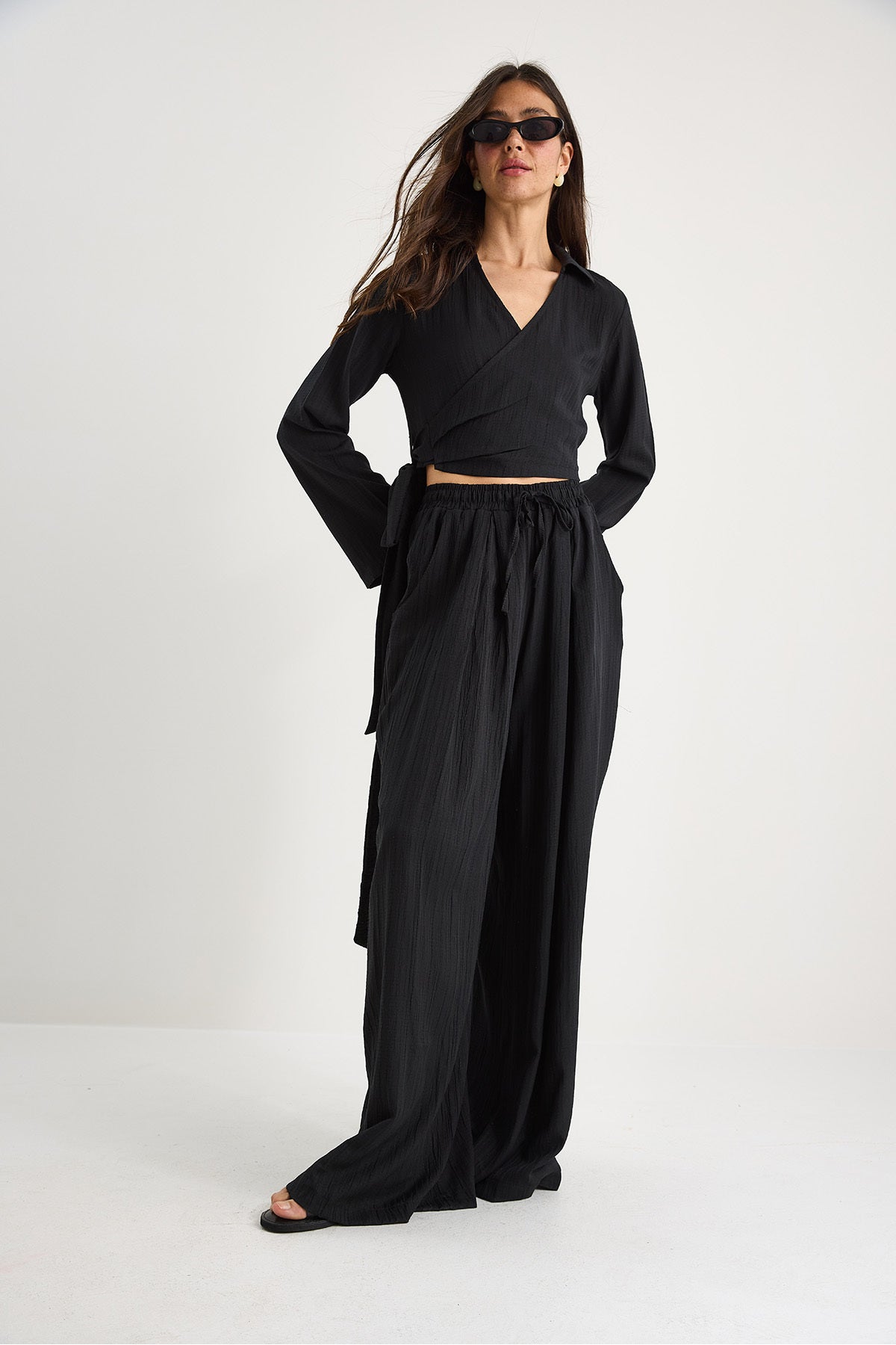 Women's V-Neck Tie Detailed Blouse with Pocket Detail and Loose Trousers Suit with Elastic Waist 60283324