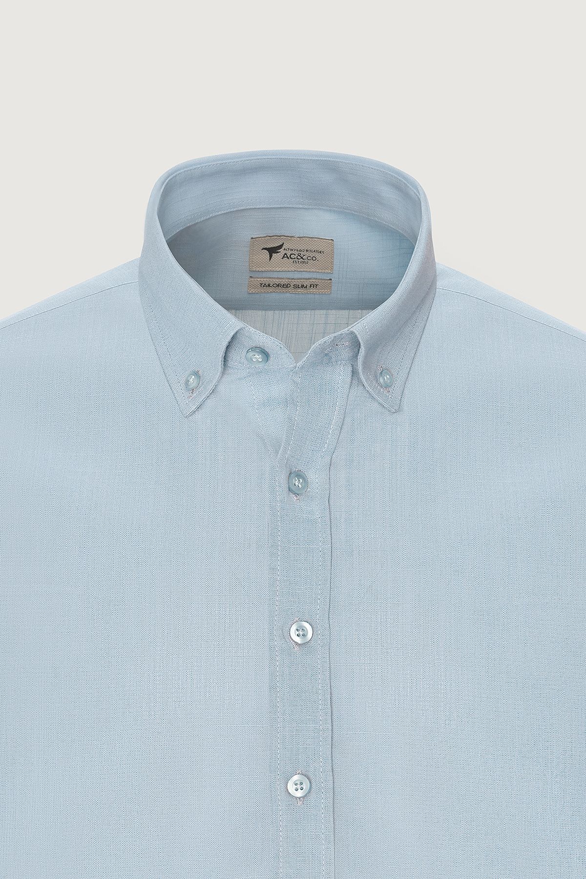 Men's light blue 100 %cotton breathing fabric pennant oxford slim fit button collar shirt