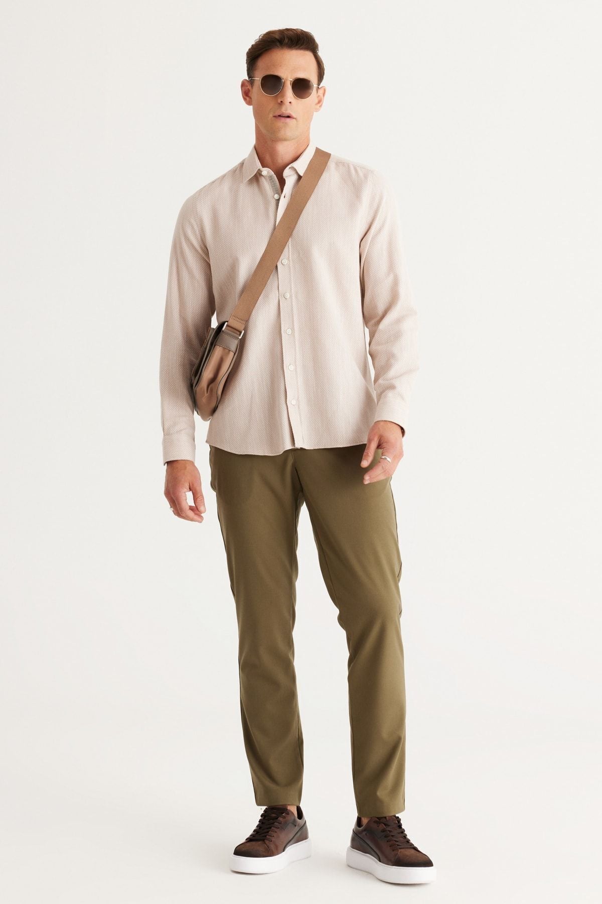 Men's Beige Slim Fit Night Cut Classic Collar 100 %Cotton Amelor Shirt