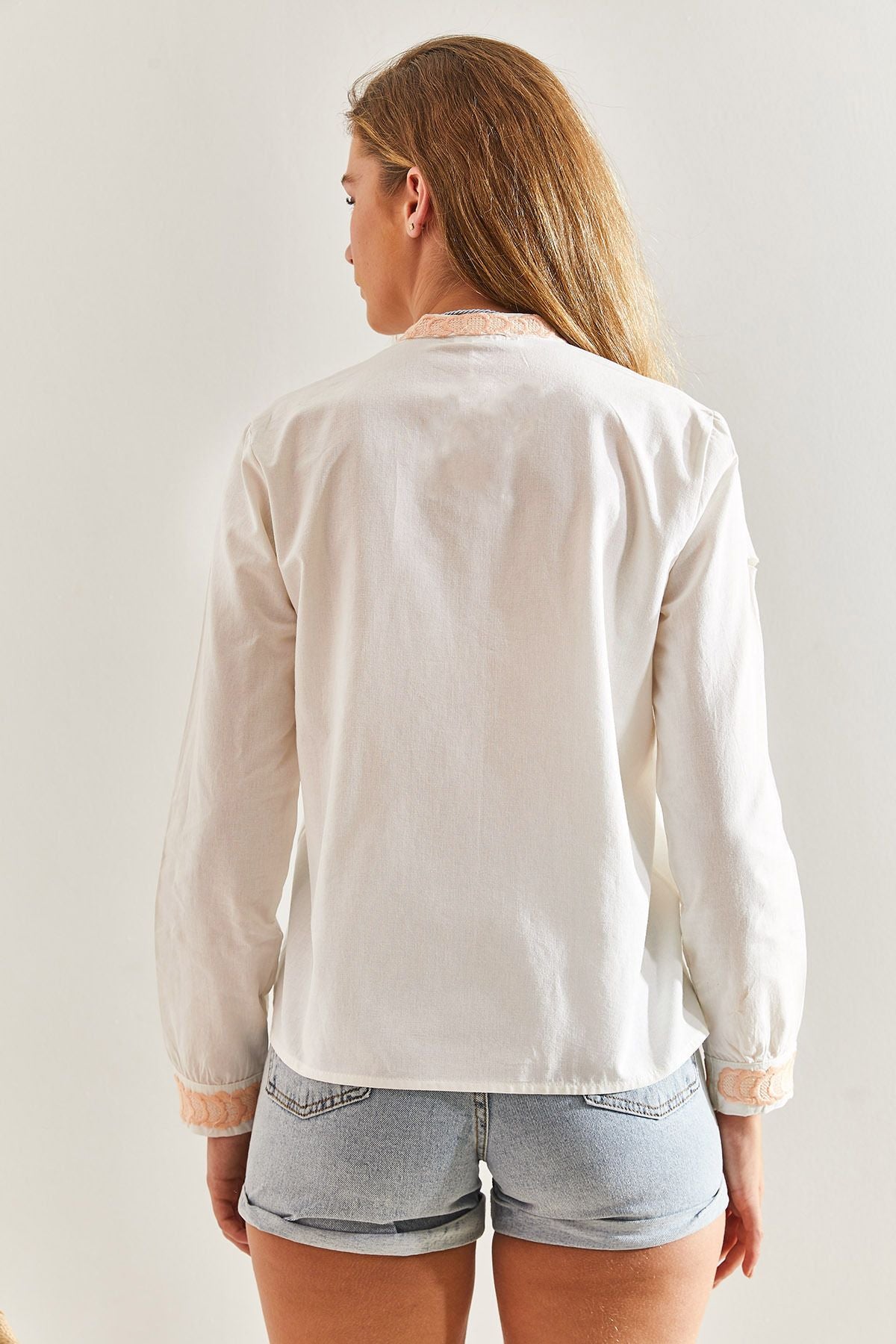 Female Embroidery Judge Yaka Linen Shirt 60171050