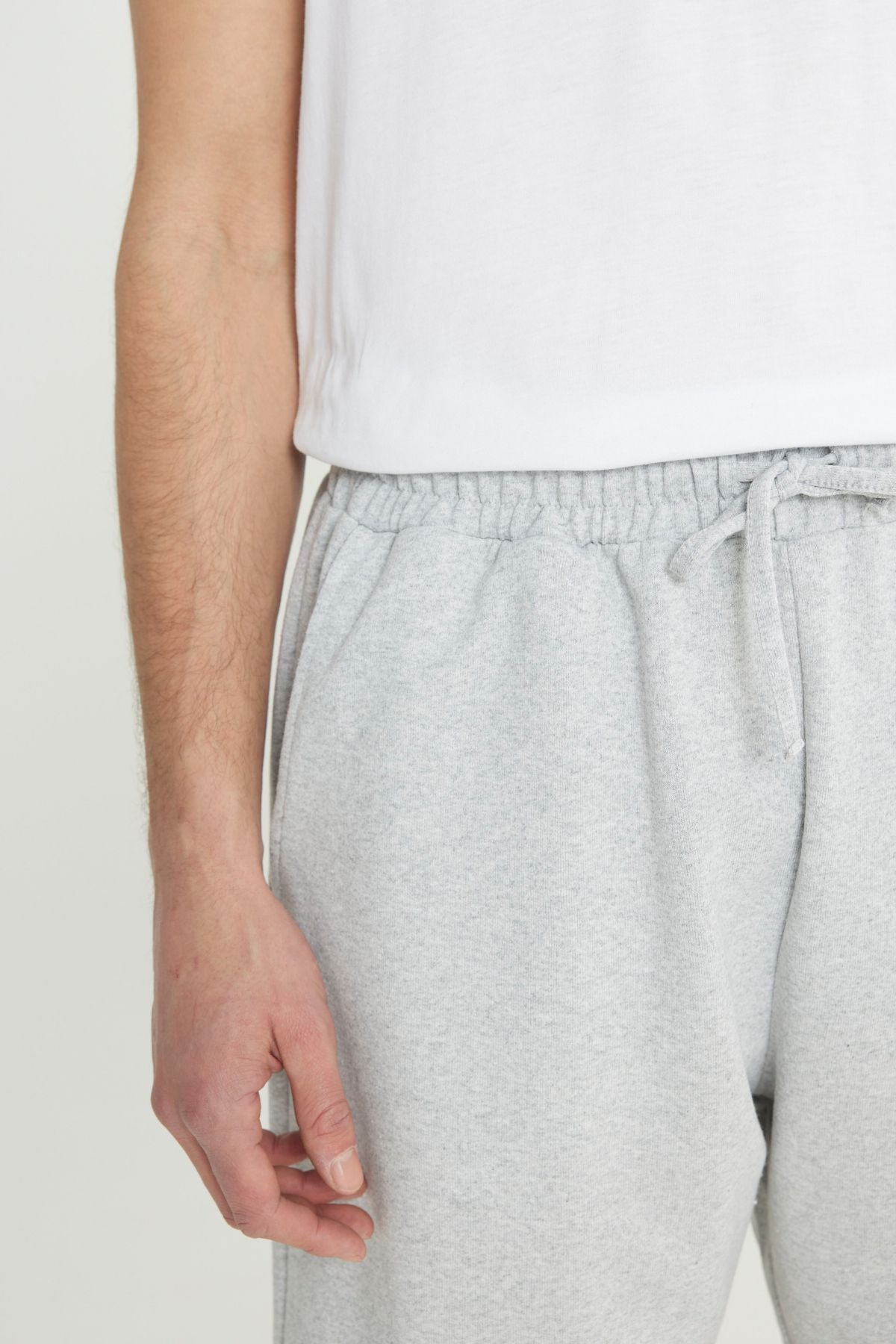 Men's Gray Melanj Standard Fit Normal Cutting 2 Yarn Pocket Recycle Cotton Knitting Shorts