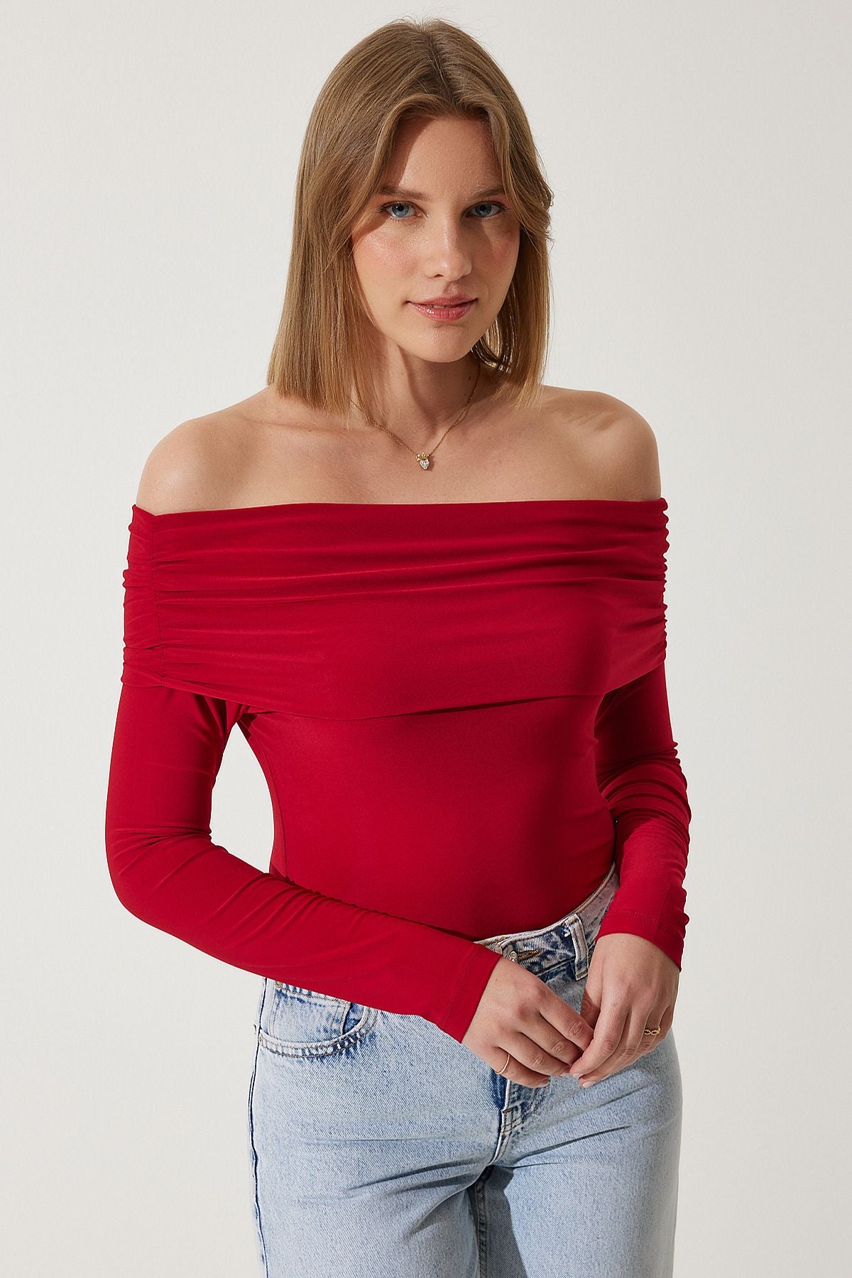 Woman Red Shoulders Open Shirring Detailed Blouse FF00161