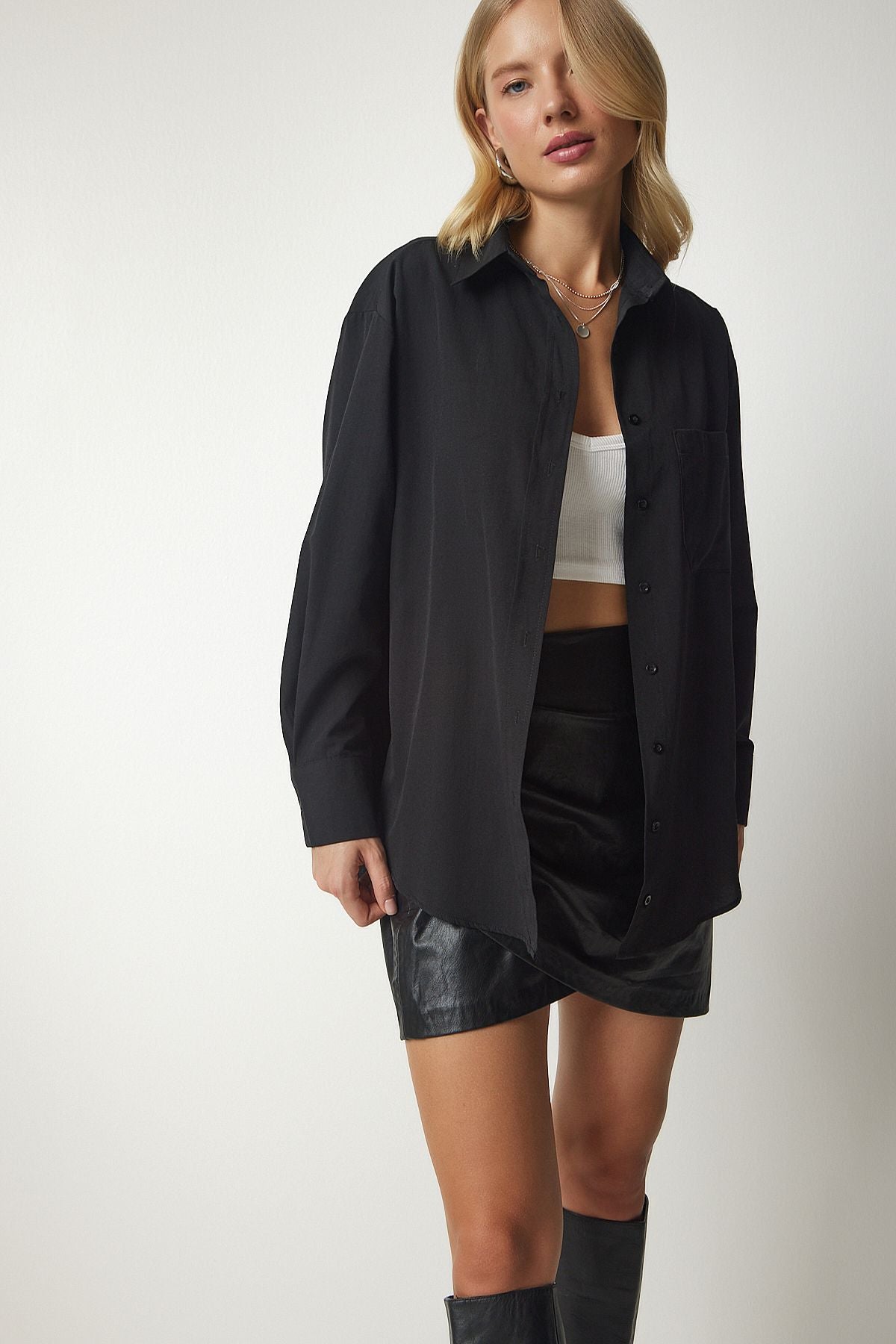 Female Black Single Pocket Boyfriend Poplin Shirt CY00014